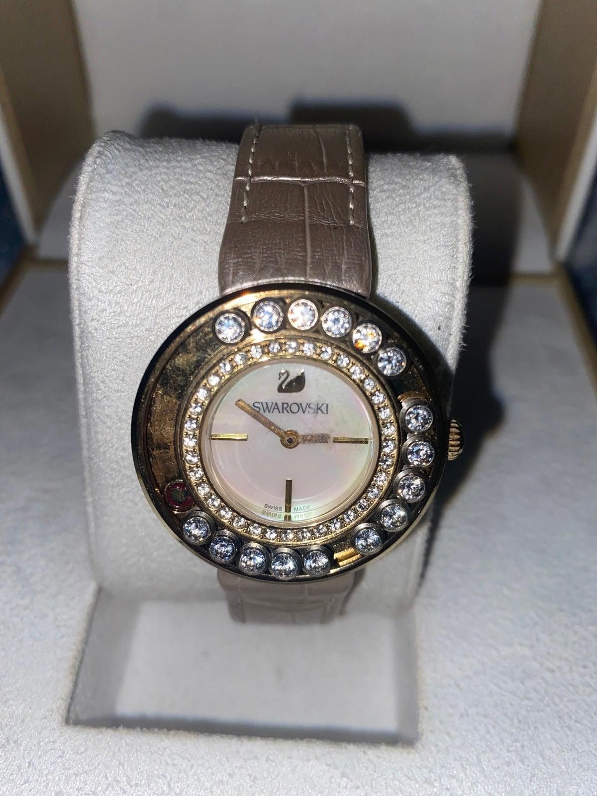 Swarovski Swarovski Mother of Pearl Lovely Crystals Watch Size ONE SIZE - 2 Thumbnail