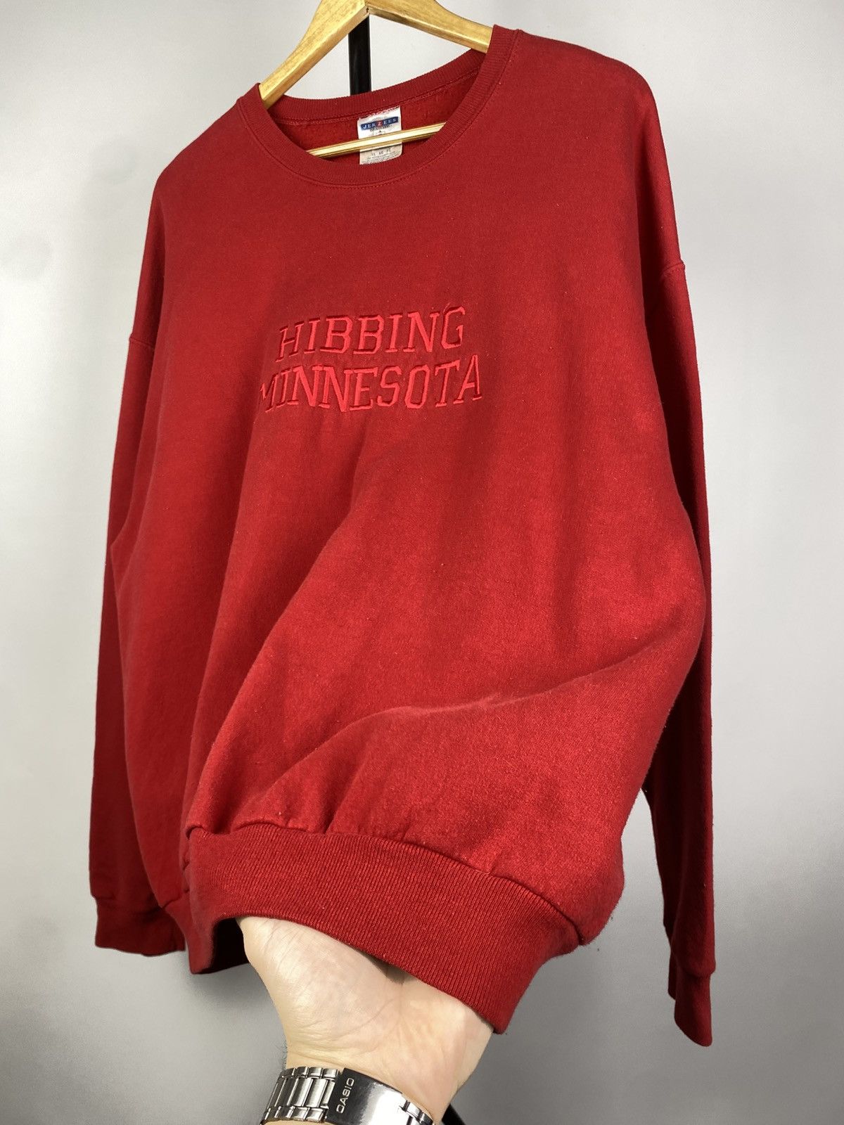 Vintage Vintage 90s Hibbing Minnesota City Made in USA Sweatshirt Size US L / EU 52-54 / 3 - 4 Thumbnail