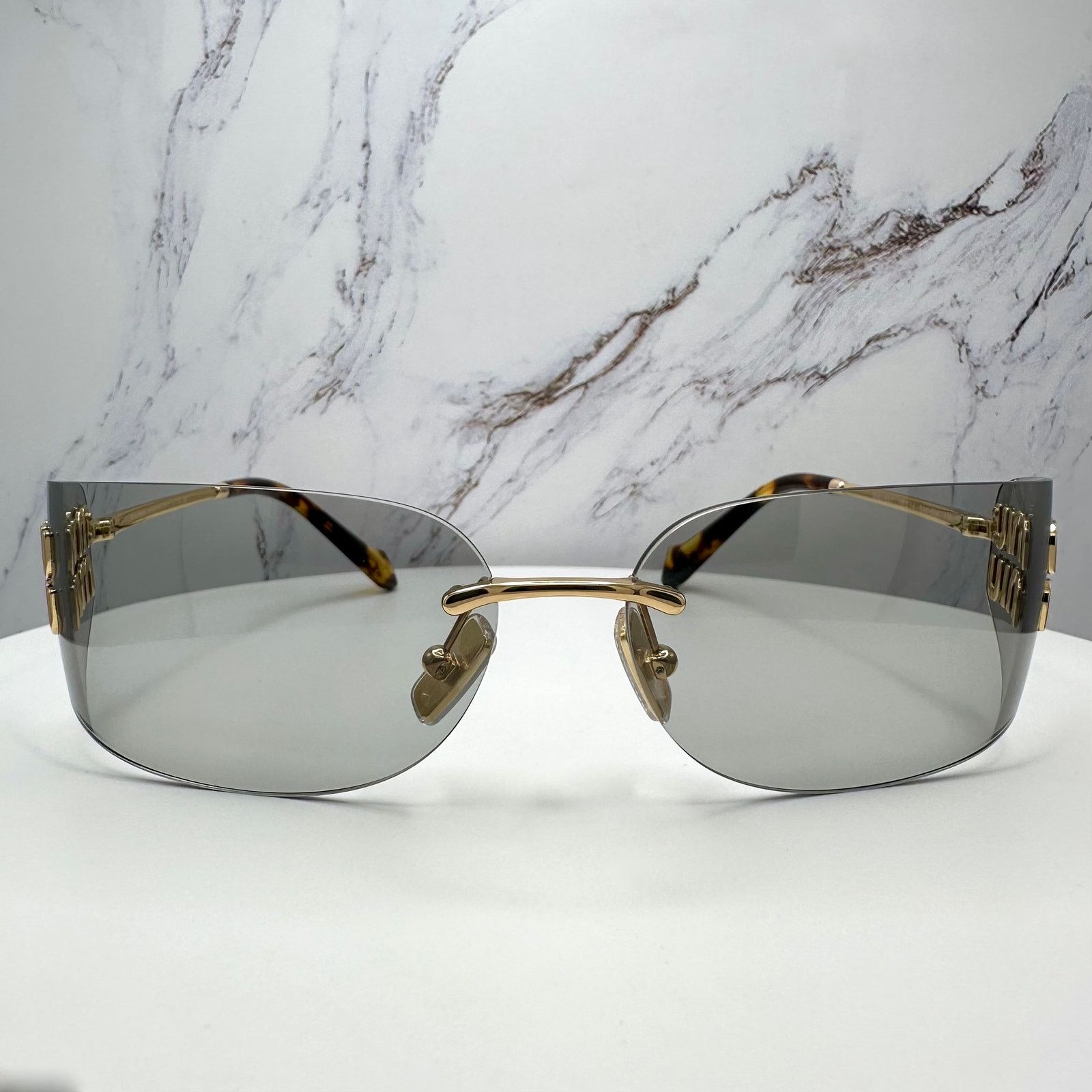 Miu Miu New MIU MIU Logo Sunglasses 2025 Runway Gold Slim Wrap Size ONE SIZE - 2 Thumbnail