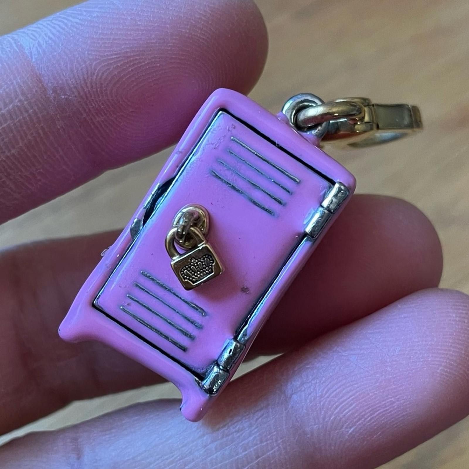 Juicy Couture Jeans Limited Edition Rare Juicy Couture Pink Locker Charm Size ONE SIZE - 11 Thumbnail