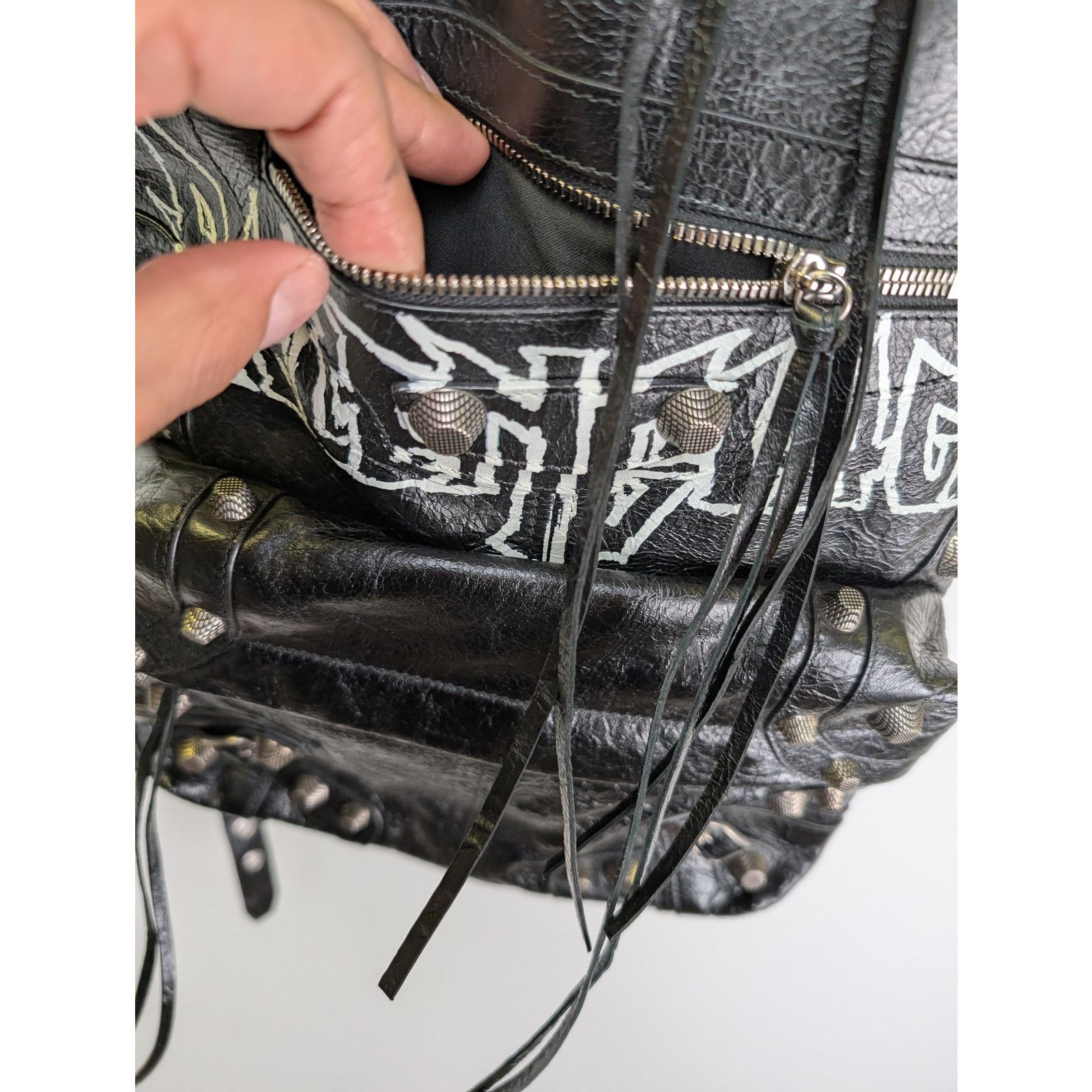 Balenciaga o1rshd1 Size: OS / LE Cagole Backpack in Black Size ONE SIZE - 12 Thumbnail