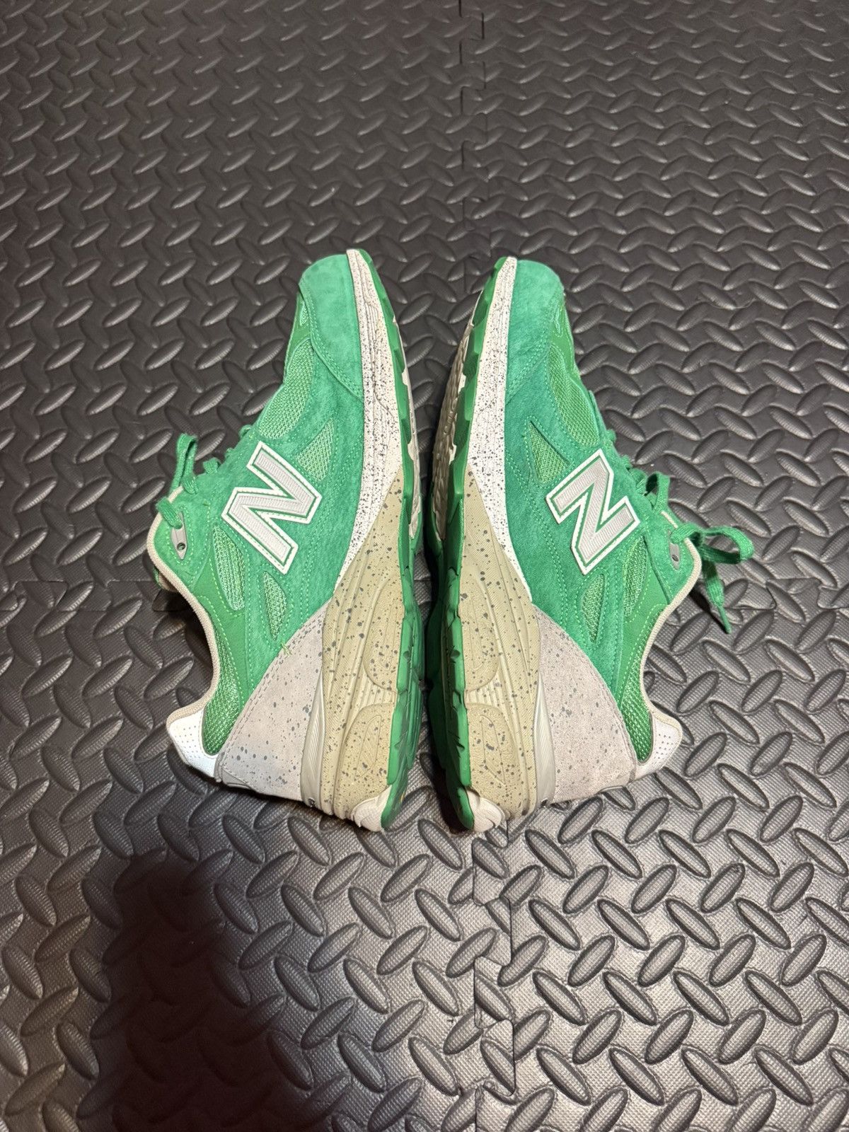 New Balance New Balance 990v3 Boston Marathon 2014 Size US 12 / EU 45 - 2 Thumbnail