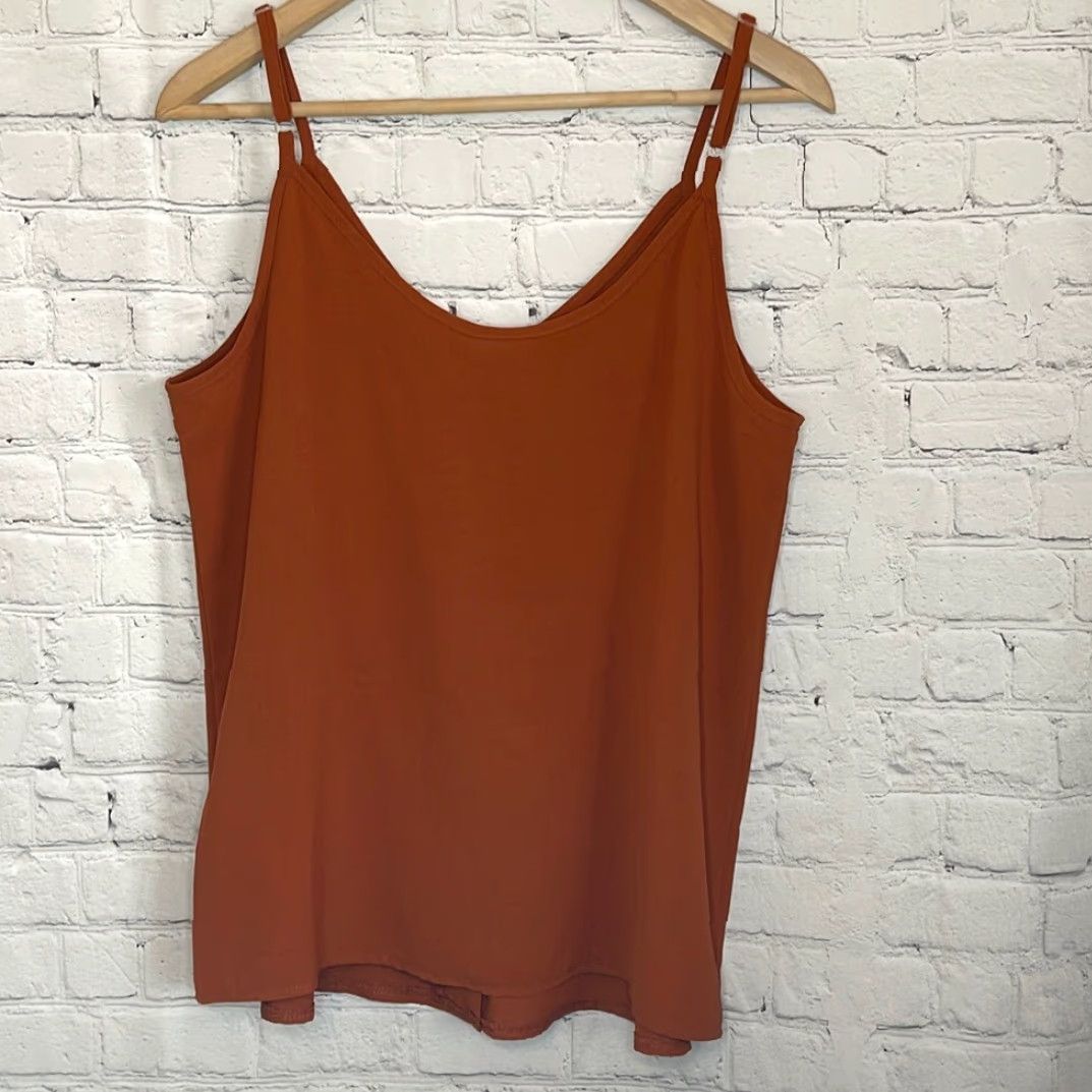 J Brand Coral Buttoned Tank Top with Buttons down the front, Adjustable Straps, size M, Orange, Women, Tank Size M / US 6-8 / IT 42-44 - 4 Thumbnail
