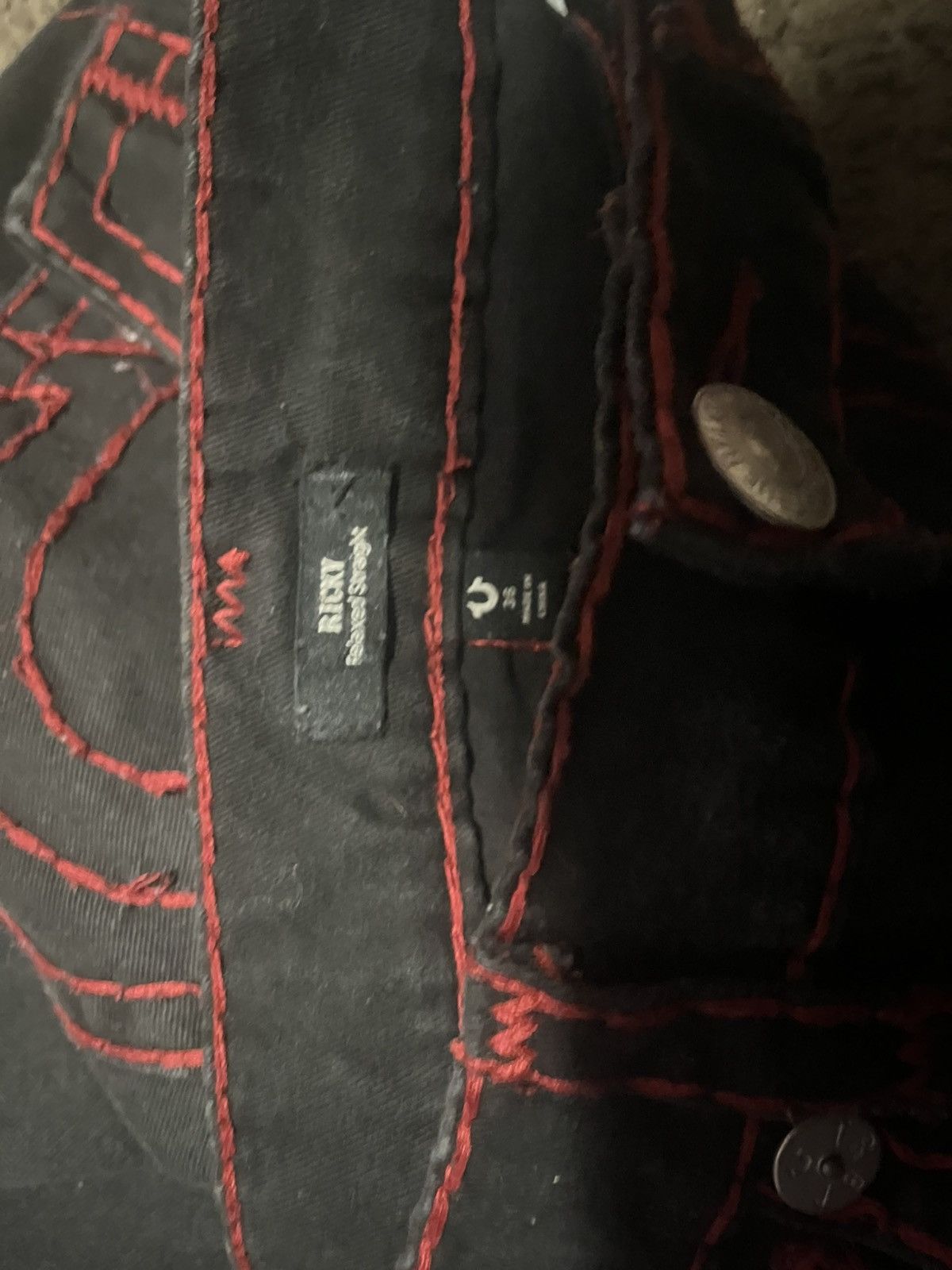 True Religion true religion big T stitch, black and red, size 36 ricky Size US 36 / EU 52 - 3 Thumbnail