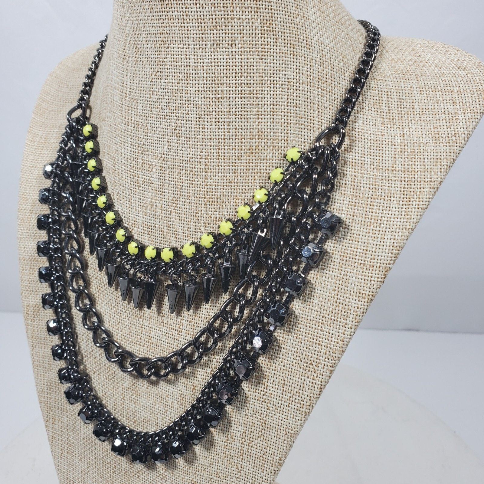 The Unbranded Brand Vintage BOHO Spike Necklace Yellow Beads 21 Inch Multi Chain Size ONE SIZE - 3 Thumbnail