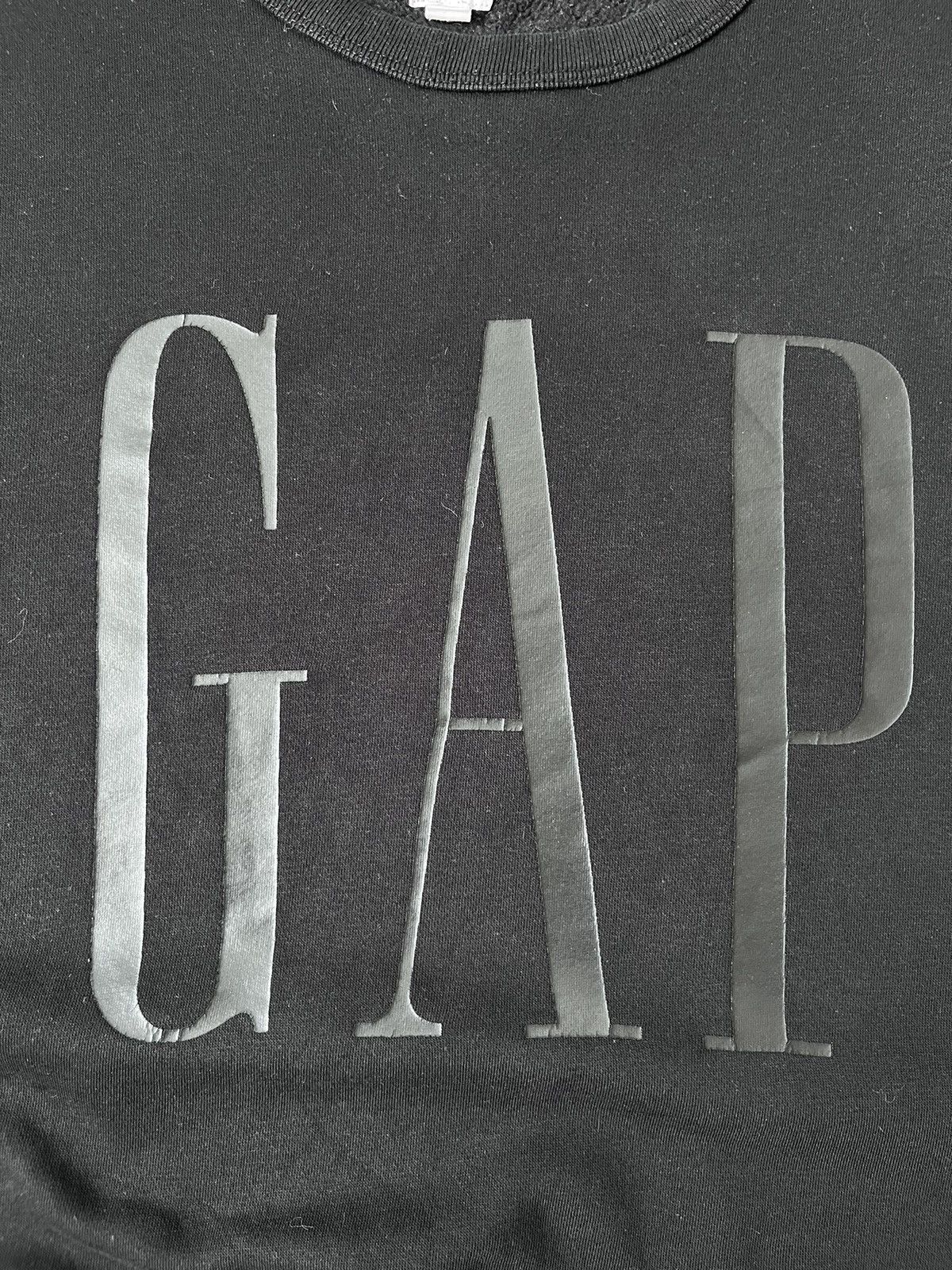 Gap VINTAGE ALL BLACK "GAP" BIG LOGO SWEATSHIRT Size US XL / EU 56 / 4 - 3 Thumbnail