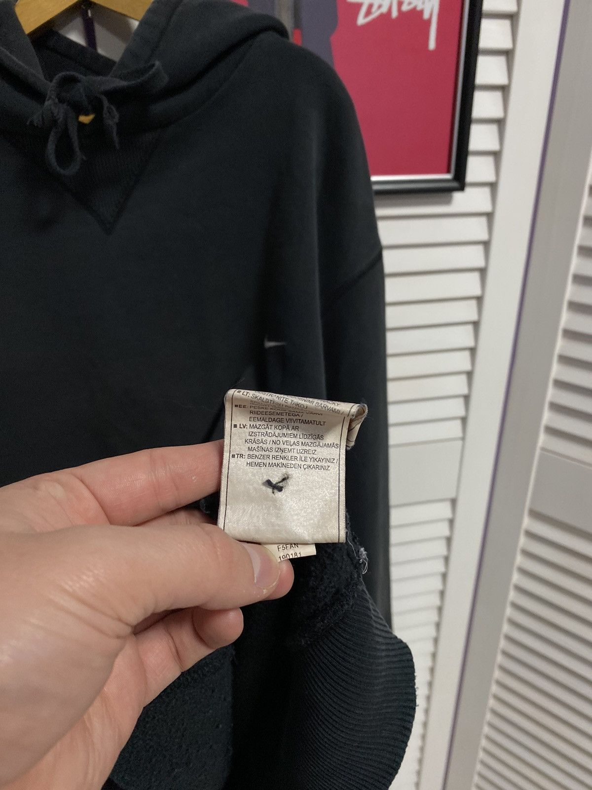 Nike × Vintage Vintage Sweater Nike Mini Swoosh Stripped Elements Faded Size US XL / EU 56 / 4 - 6 Thumbnail
