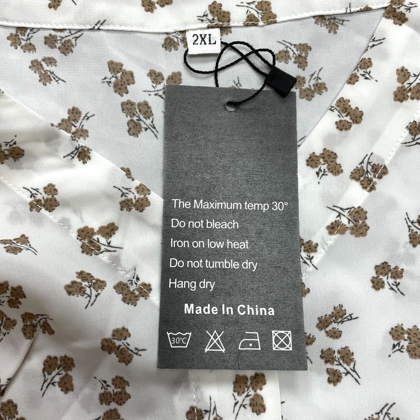 Vintage VINTAGE Tasamo Blouse Shirt Womens 2XL White Floral Button Up Long Sleeve NWT Size XXL / US 16-18 / IT 52-54 - 3 Thumbnail