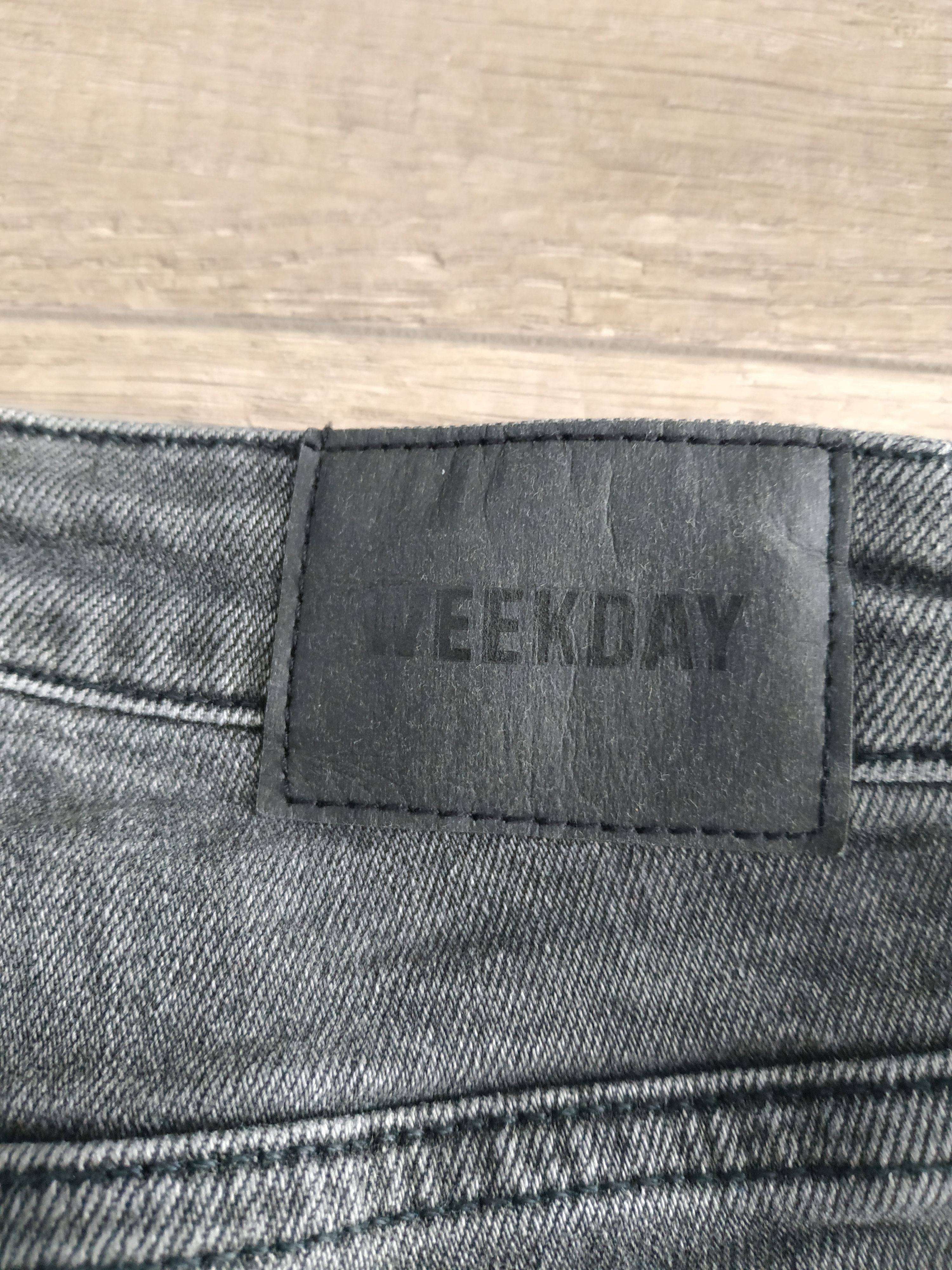 Weekday Weekday Women's Tapered Slim Fit Jeans, W28 L32 Size 28" / US 6 / IT 42 - 6 Thumbnail
