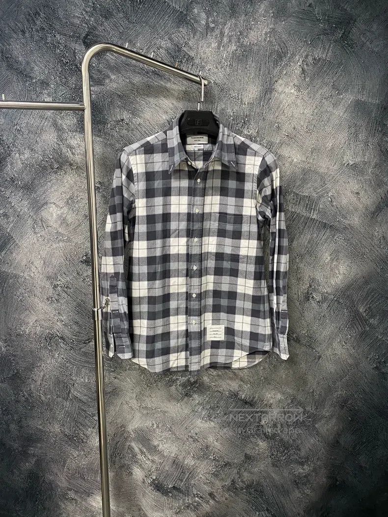 Thom Browne Thom Browne Plaid button long-sleeve shirt Size US XS / EU 42 / 0 - 1 Thumbnail