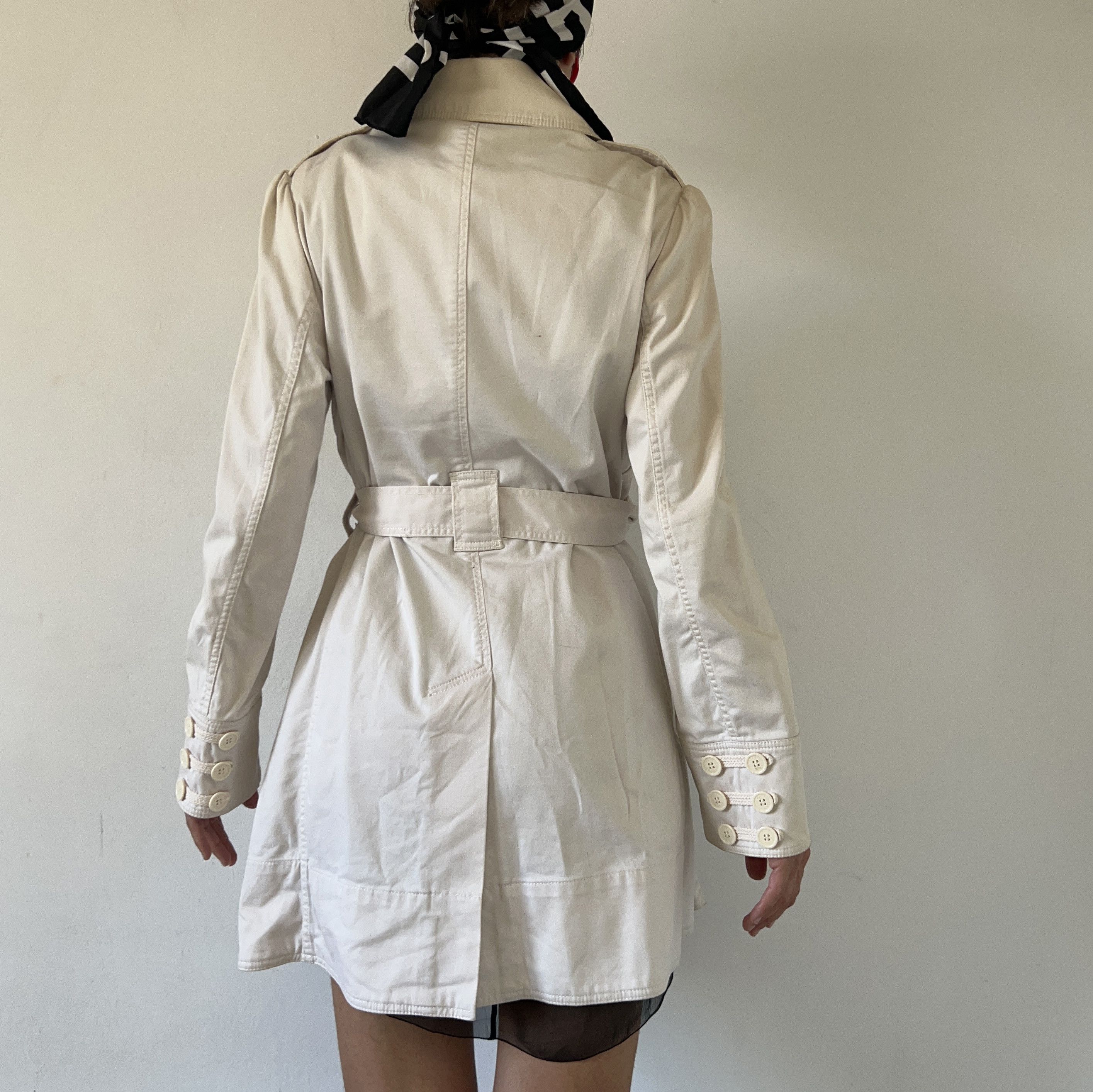 Marc Jacobs Marc Jacobs white trench coat Size L / US 10 / IT 46 - 2 Thumbnail