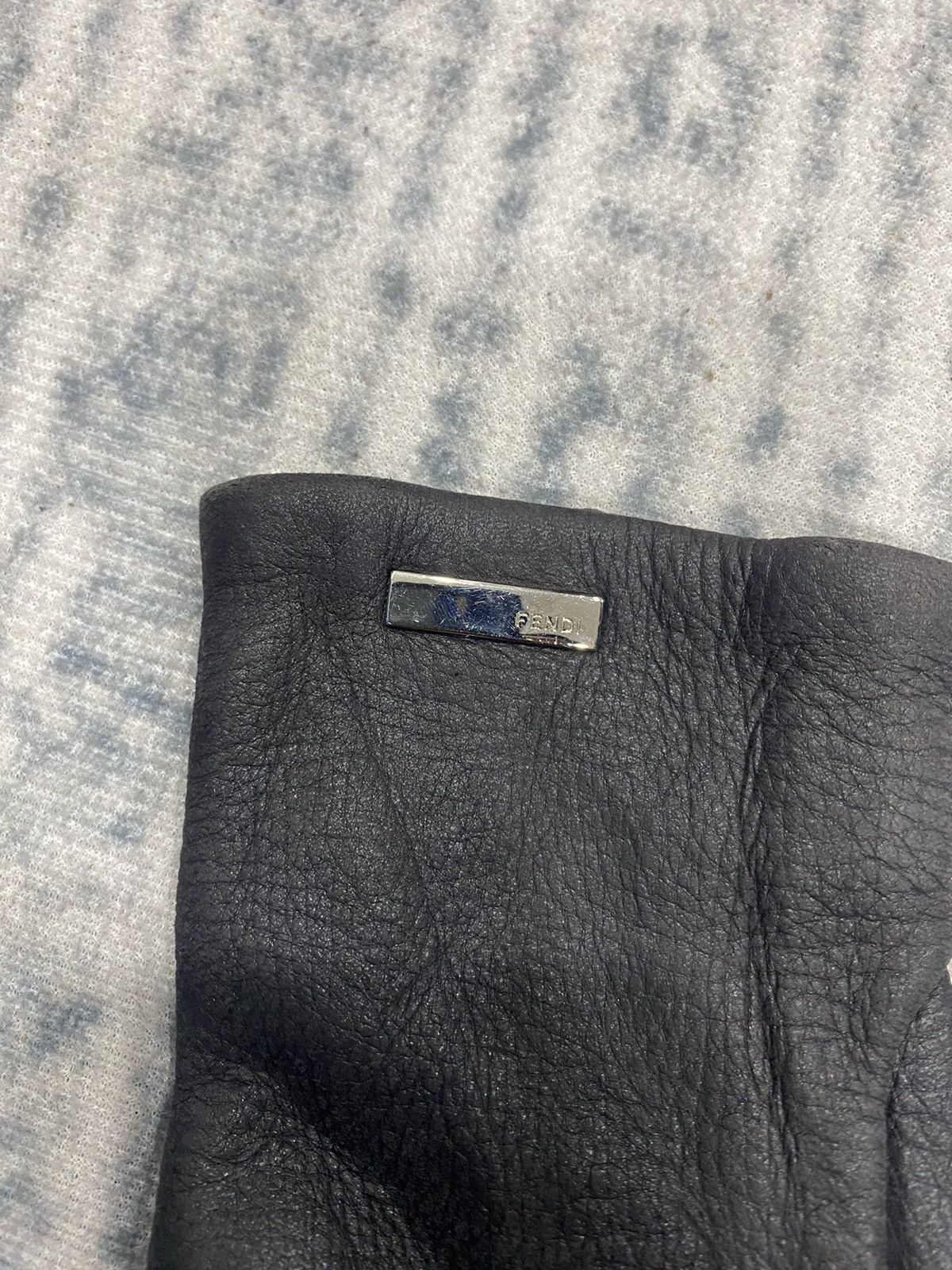 Fendi Fendi One handed Gloves Guanti Leather (right) Size ONE SIZE - 2 Thumbnail