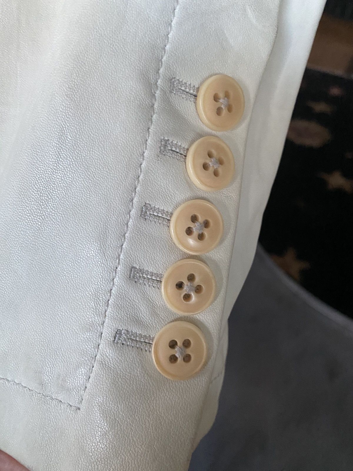 Ann Demeulemeester Ann Demeulemeester White Leather Overcoat Size US L / EU 52-54 / 3 - 5 Thumbnail