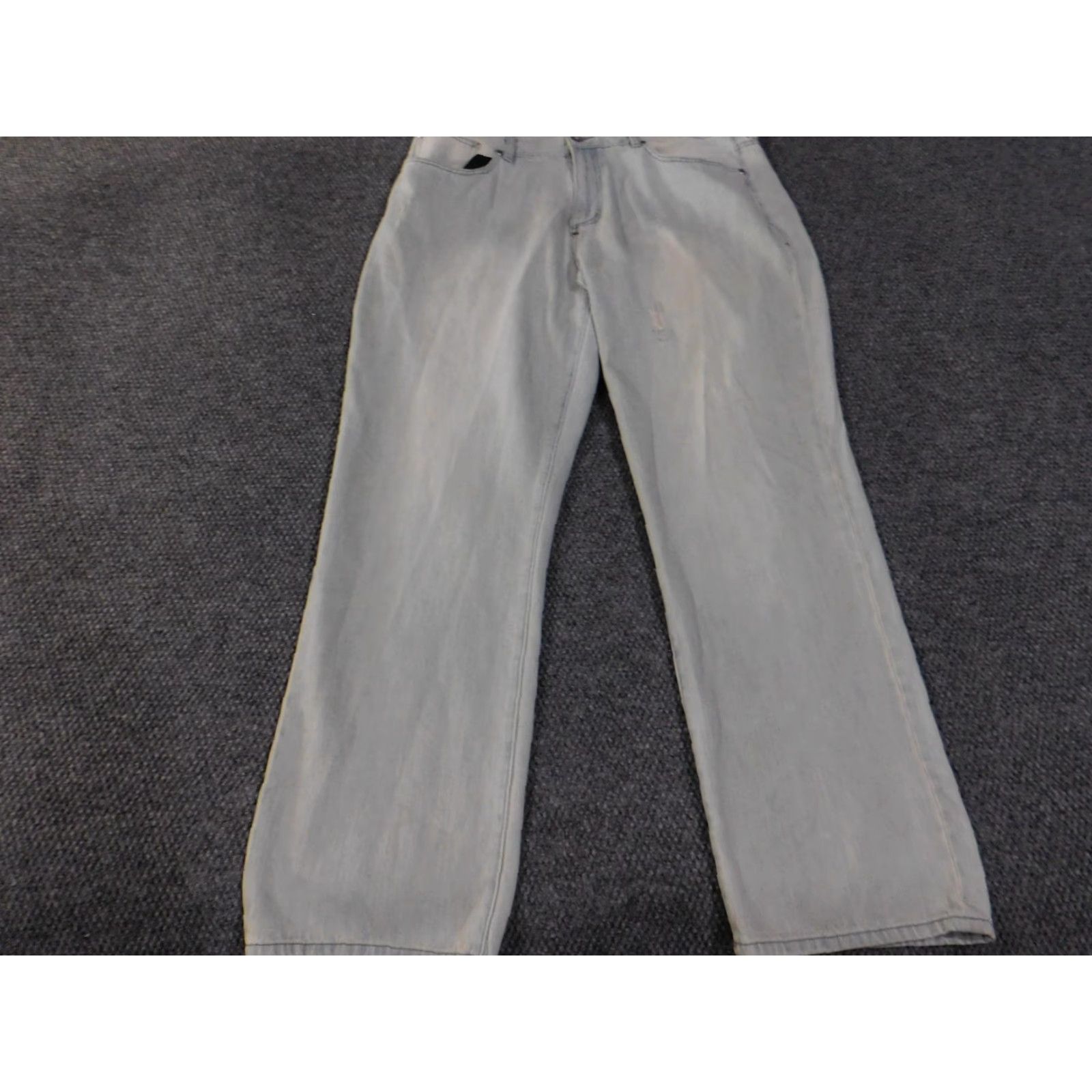 Sean John VINTAGE Sean John Jeans Mens 40 Light Wash Gray Hamilton Straight Leg Denim Distressed Size US 40 / EU 56 - 2 Thumbnail