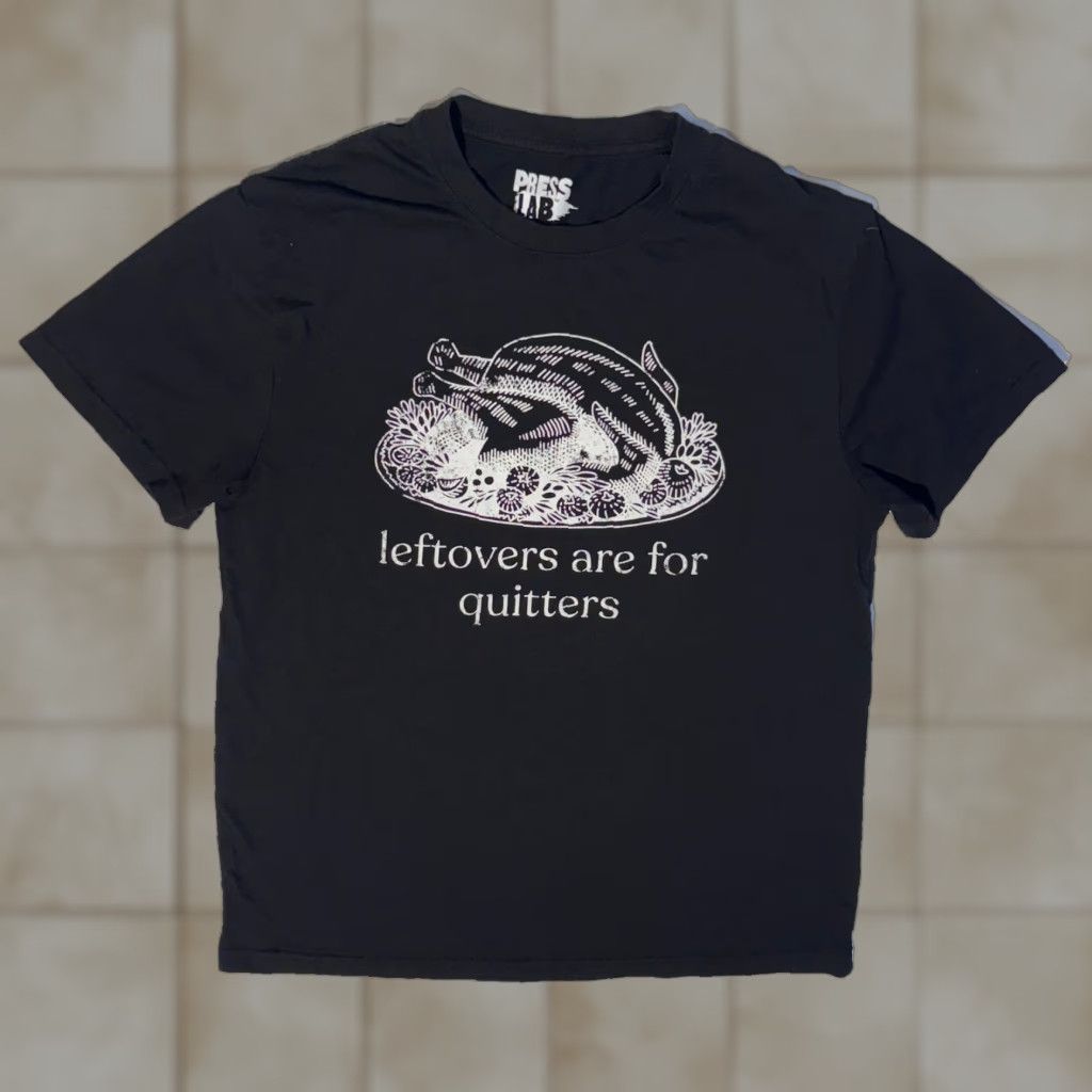 Vintage Leftovers Are For Quitters Funny Thanksgiving Turkey Tshirt M Shirt Womens Black Cotton Crew Neck Logo T-shirt Short Sleeve Casual Fall Seasonal Size M / US 6-8 / IT 42-44 - 1 Thumbnail