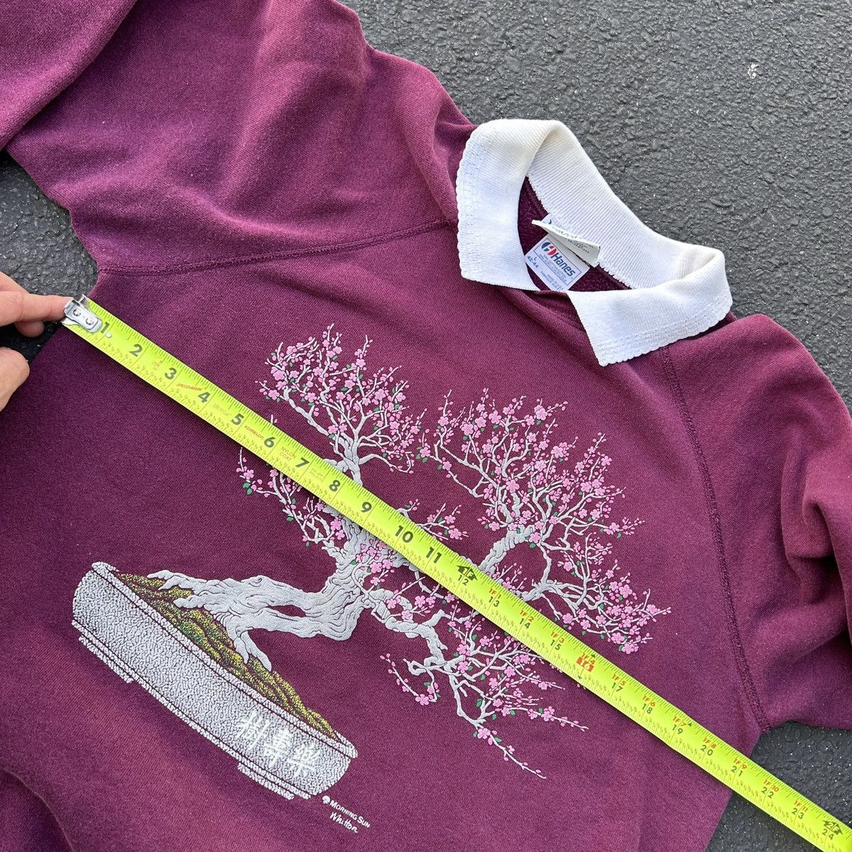 Japanese Brand Vintage purple Japanese flower blossom tree 90s crewneck Size US L / EU 52-54 / 3 - 7 Thumbnail