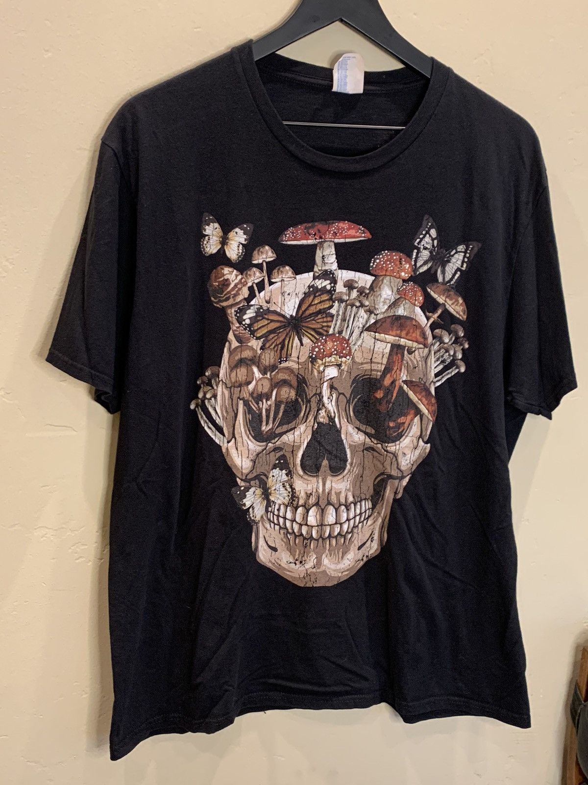 image of Mushroom Butterfly Skull Art T-Shirt - Large in Black, Men's