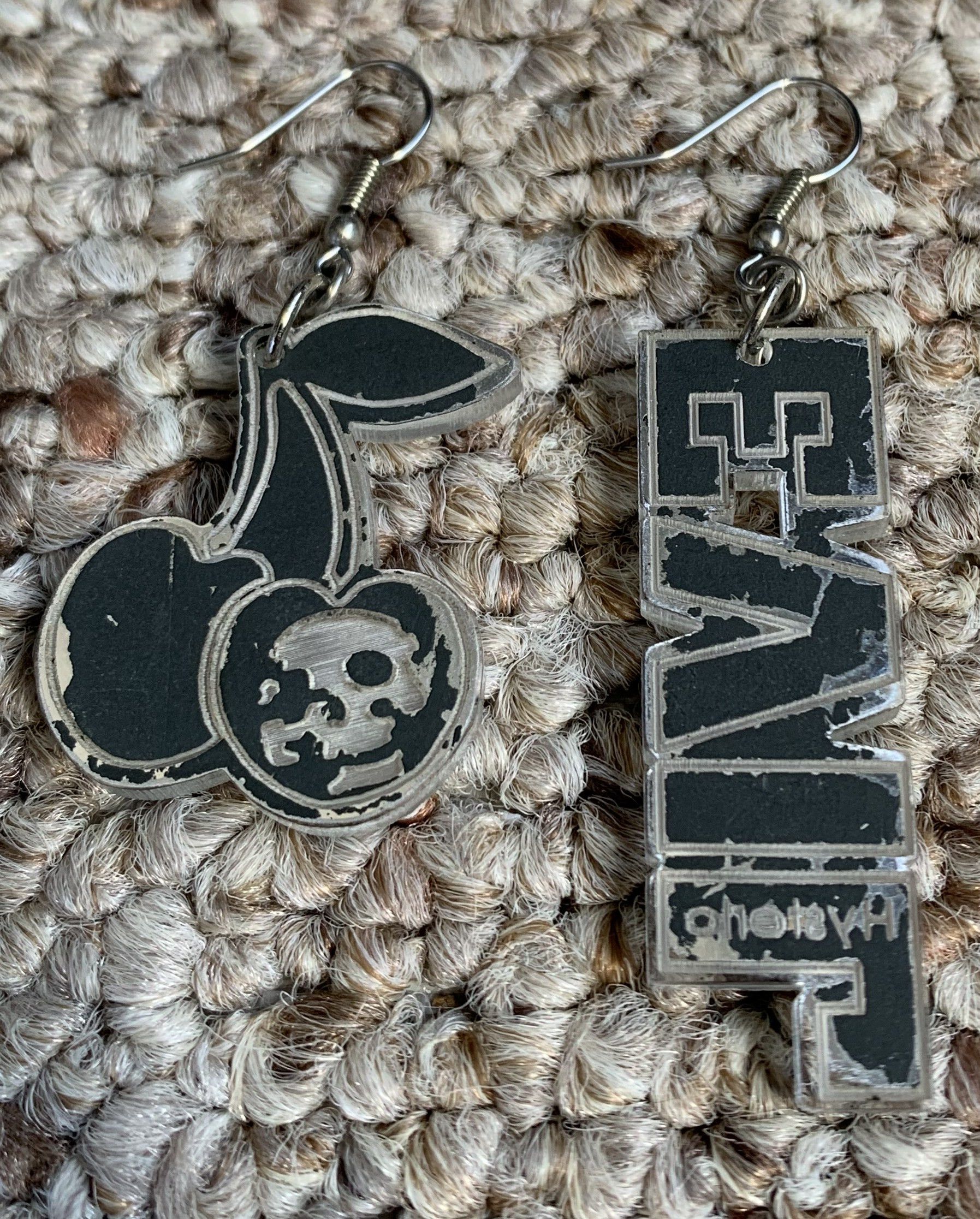 Hysteric Glamour F/W 2005 Hysteric Glamour Evil Skull Cherry Acrylic Earrings Size ONE SIZE - 2 Thumbnail