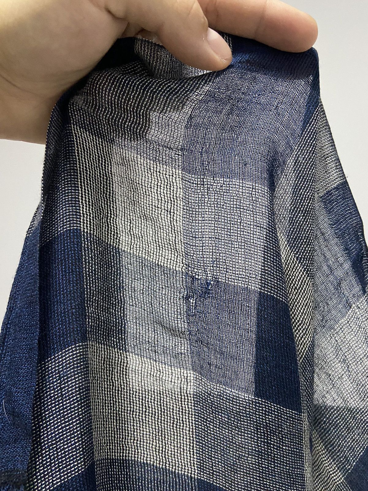 Gucci × Vintage Gucci big scarf check mesh vintage small logo silk linen Size ONE SIZE - 10 Thumbnail
