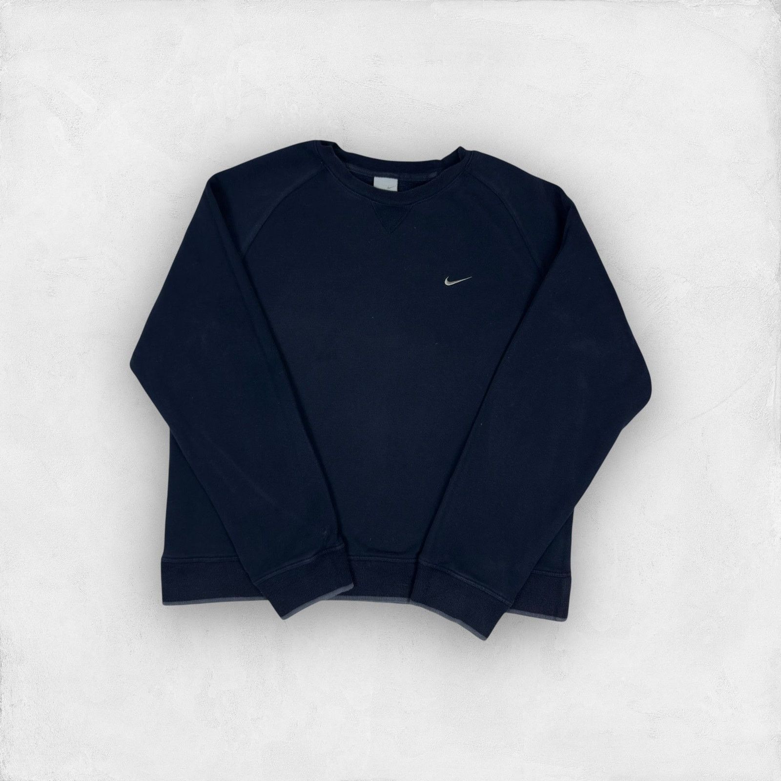 Nike × Vintage Nike Men Navy Swoosh Fleece Crew Neck Pullover Sweatshirt XL Size US XL / EU 56 / 4 - 1 Thumbnail