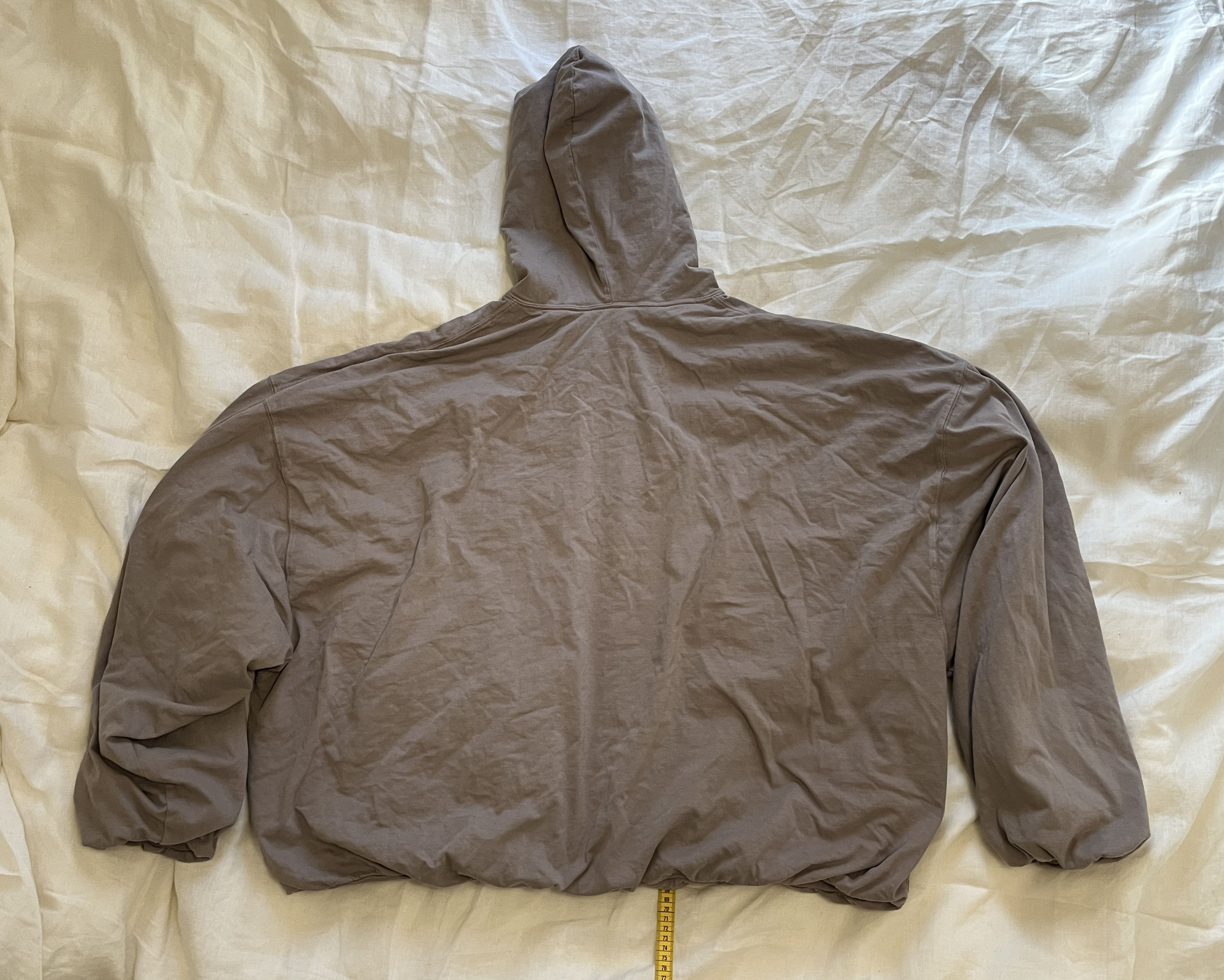 Balenciaga × Gap × Yeezy Beige Padded Hoodie Size US L / EU 52-54 / 3 - 2 Thumbnail