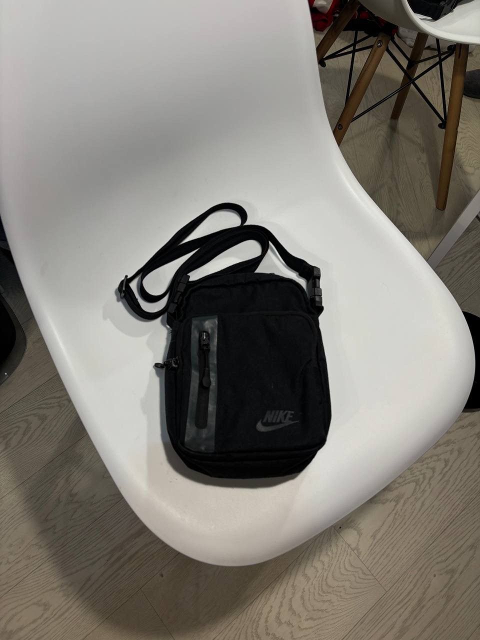 Nike Tech Fleece Mini Bag in Black, Men's