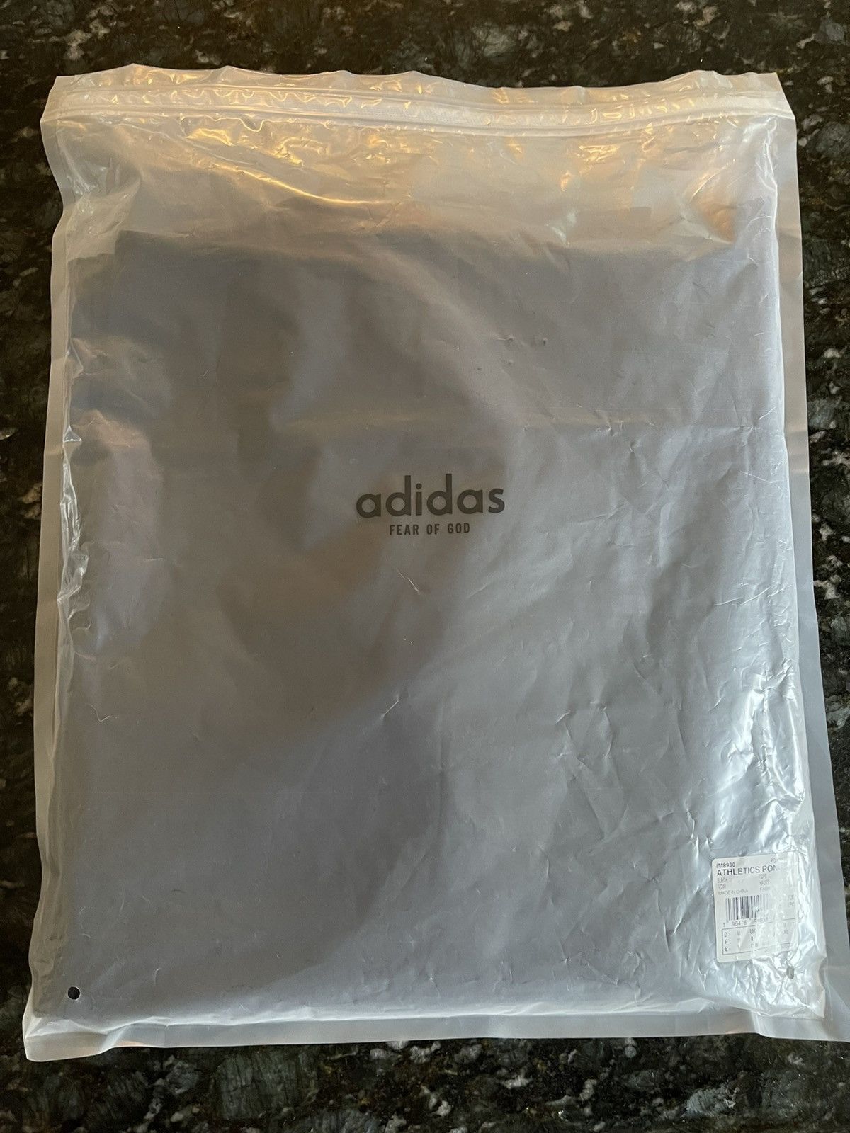Adidas × Fear of God Athletics Poncho Size US M / EU 48-50 / 2 - 11 Thumbnail