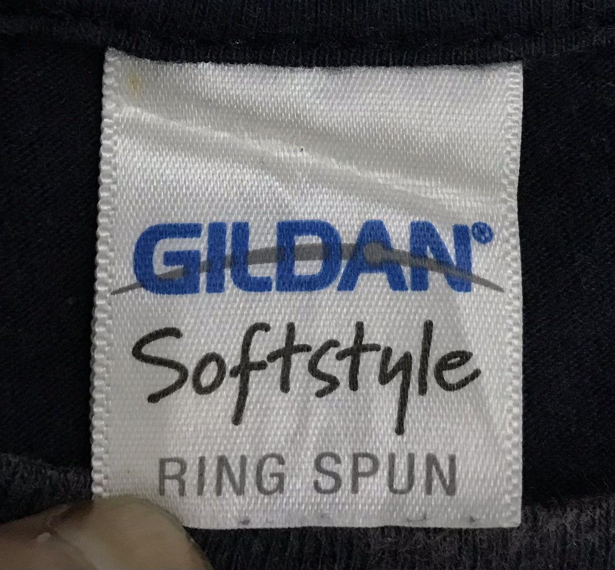 Band Tees × Gildan × Vintage Vintage Gildan Rage Against The Machine Since 1991 Shirt Size US M / EU 48-50 / 2 - 6 Thumbnail