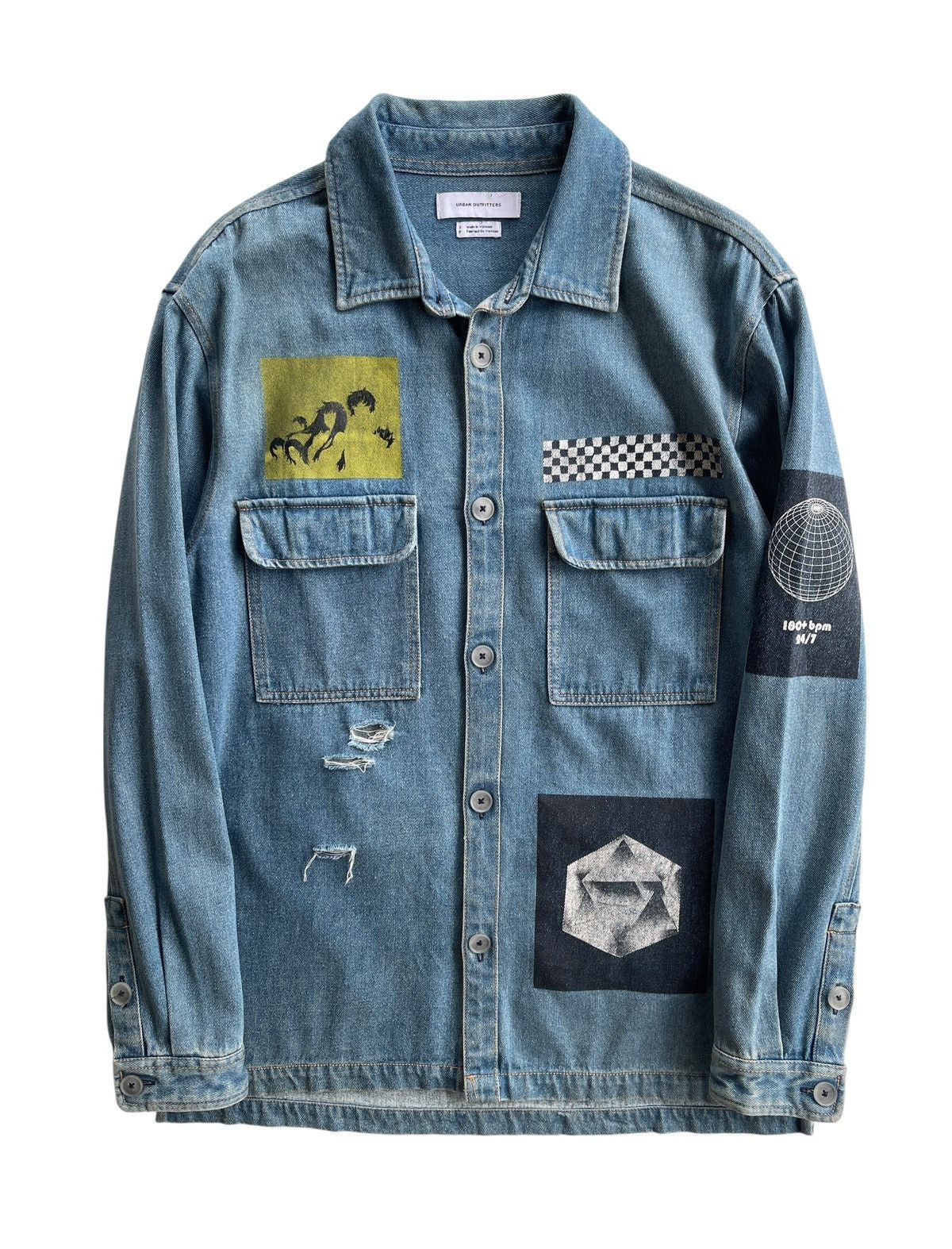 Japanese Brand Urban Outfitters Distressed Denim Shirt Size US L / EU 52-54 / 3 - 1 Thumbnail