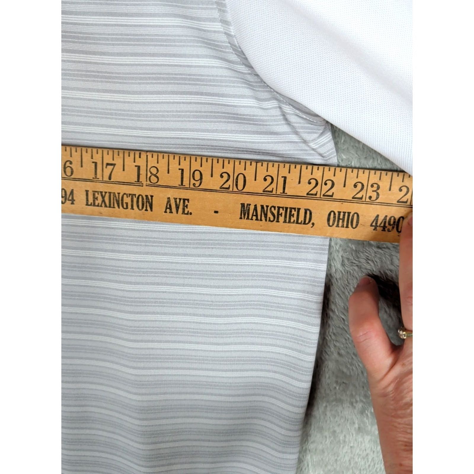 Vintage Pebble Beach Dry-Luxe Performance Polo Shirt Mens Large Gray White Striped Breathable Easy Care Golf Tennis Shirt Size US L / EU 52-54 / 3 - 7 Thumbnail
