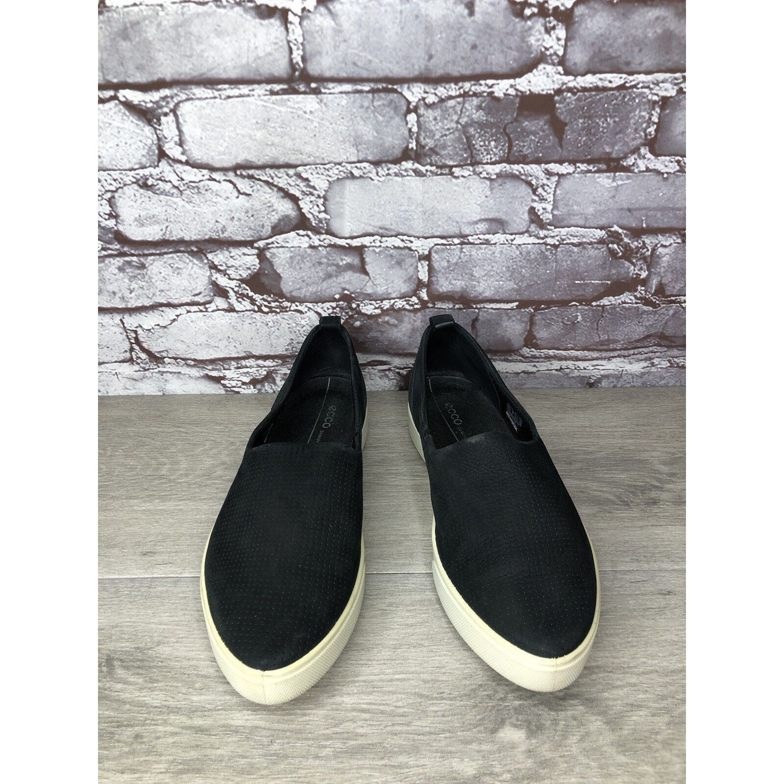 Ecco Ecco Danish Design Black Leather Slip On Casual Sneakers Sho Size US 7.5 / IT 37.5 - 16 Thumbnail