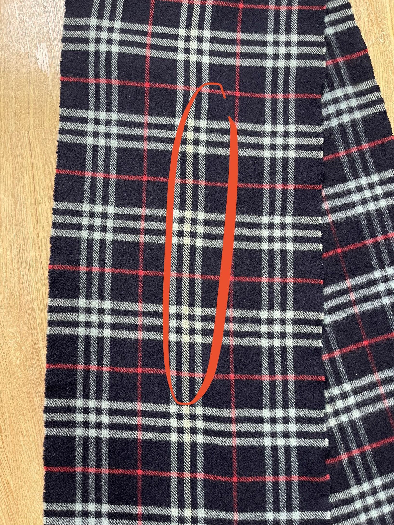 Burberry Vintage Burberry Scarf / Muffler - 6018 Size ONE SIZE - 3 Thumbnail