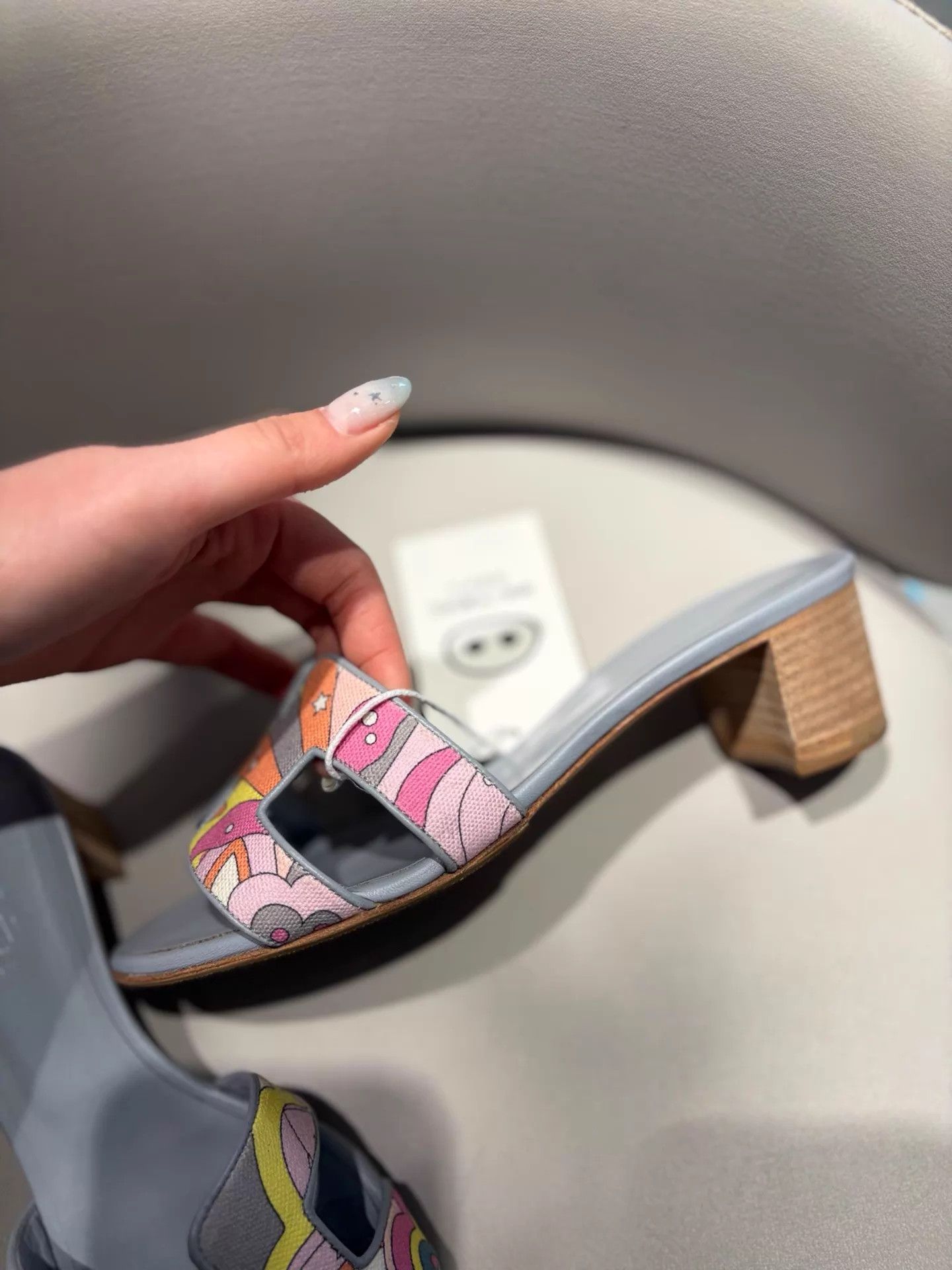 Hermes Hermes Classic H Block Heel Sandals 99 New Size 35 Size US 4.5 / IT 34.5 - 2 Thumbnail