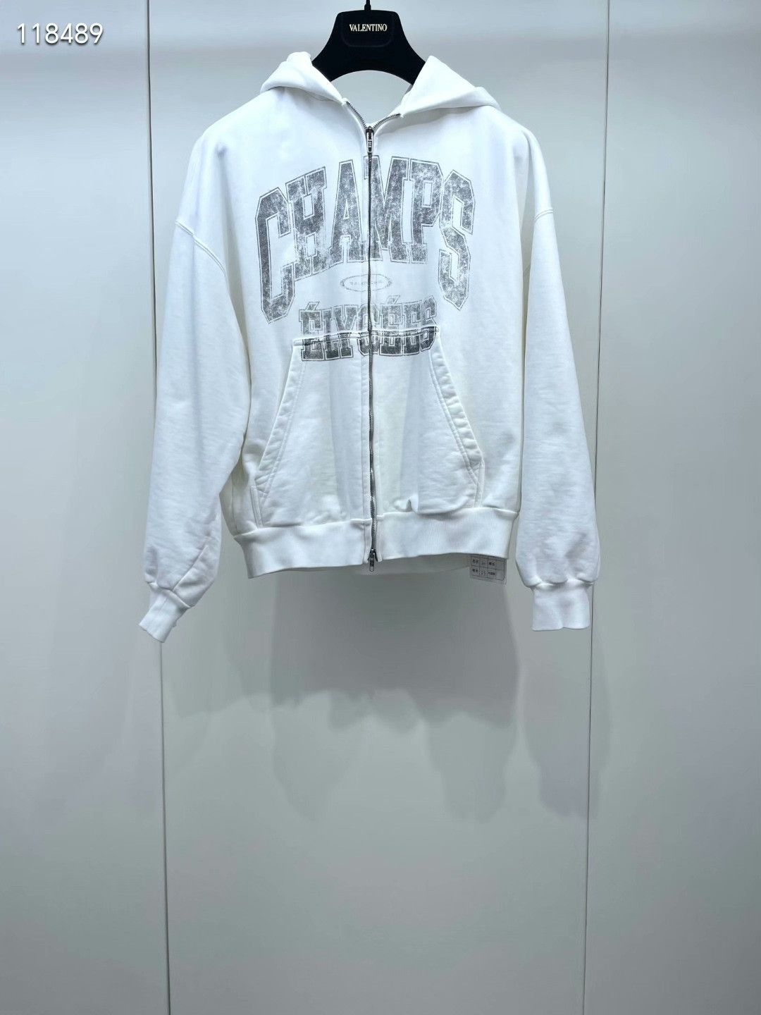Balenciaga Balenciaga Blurred Letter Hoodie Size XS / US 0-2 / IT 36-38 - 1 Thumbnail