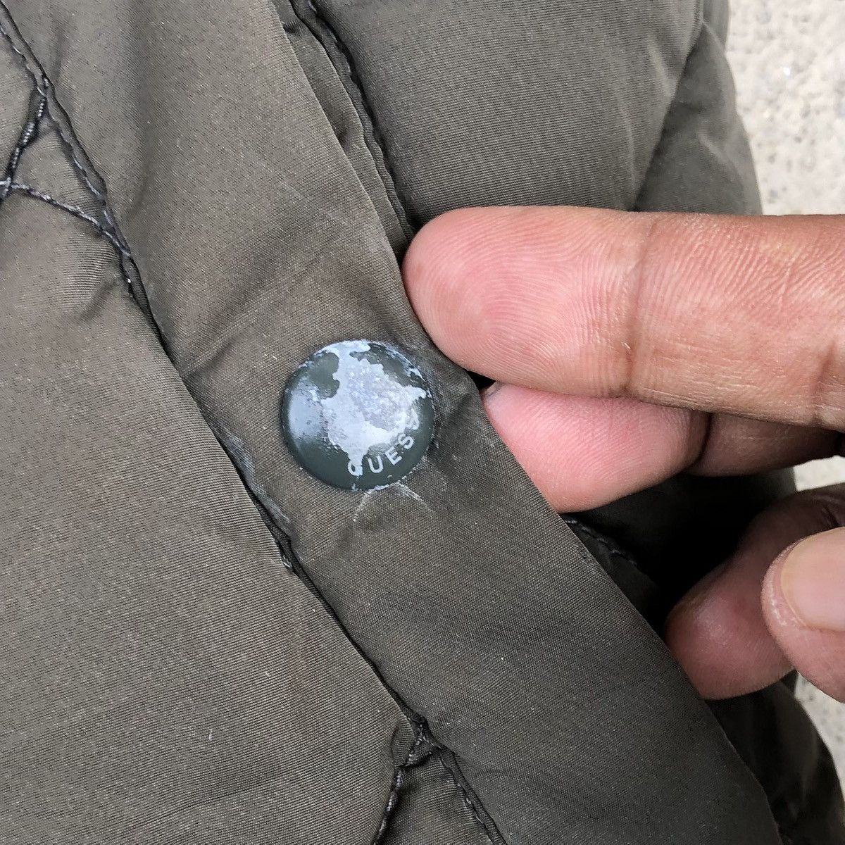Guess Vintage Guess Est.1981 Sun Faded Quilted Bomber Jacket Size US M / EU 48-50 / 2 - 16 Thumbnail