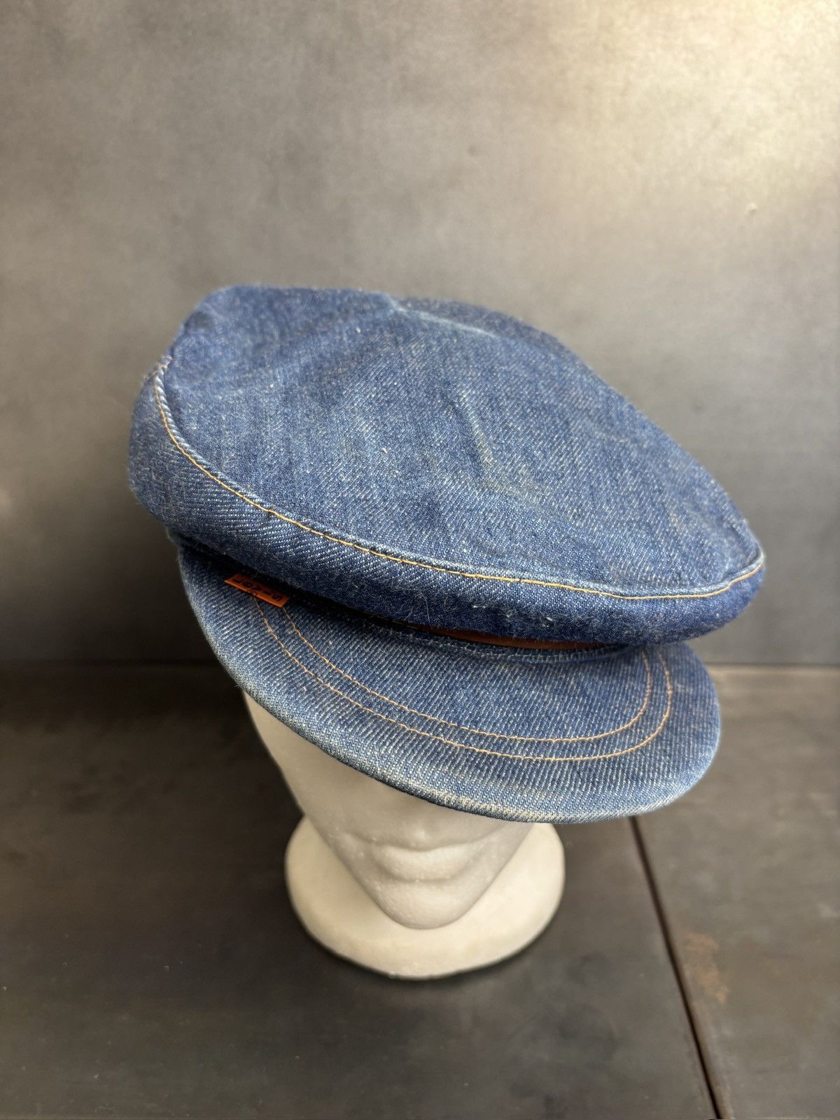 Levi's Vintage Levi's Orange Tab Hat 1970s Denim Newsboy Flatcap 70 Size ONE SIZE - 23 Thumbnail