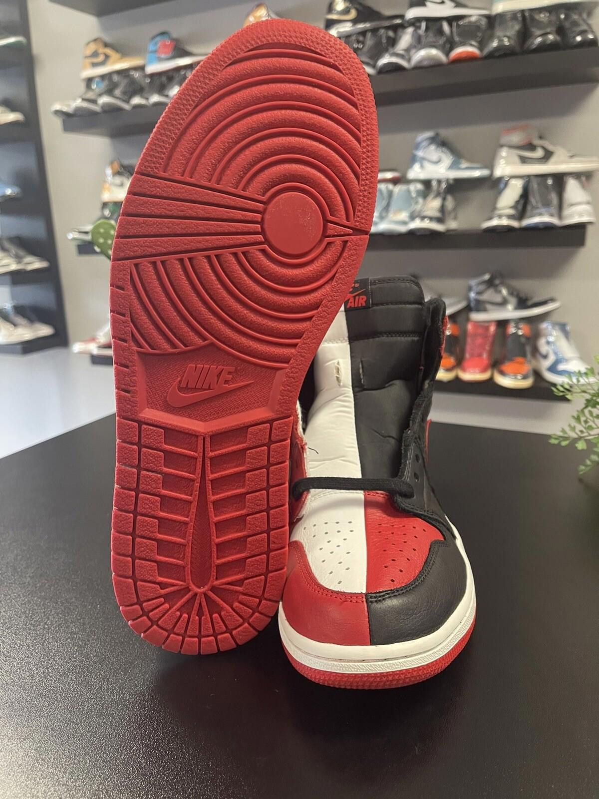 Jordan Brand Size 11.5 - Jordan 1 Retro High OG NRG Homage to Home 2018 Size US 11.5 / EU 44-45 - 8 Thumbnail
