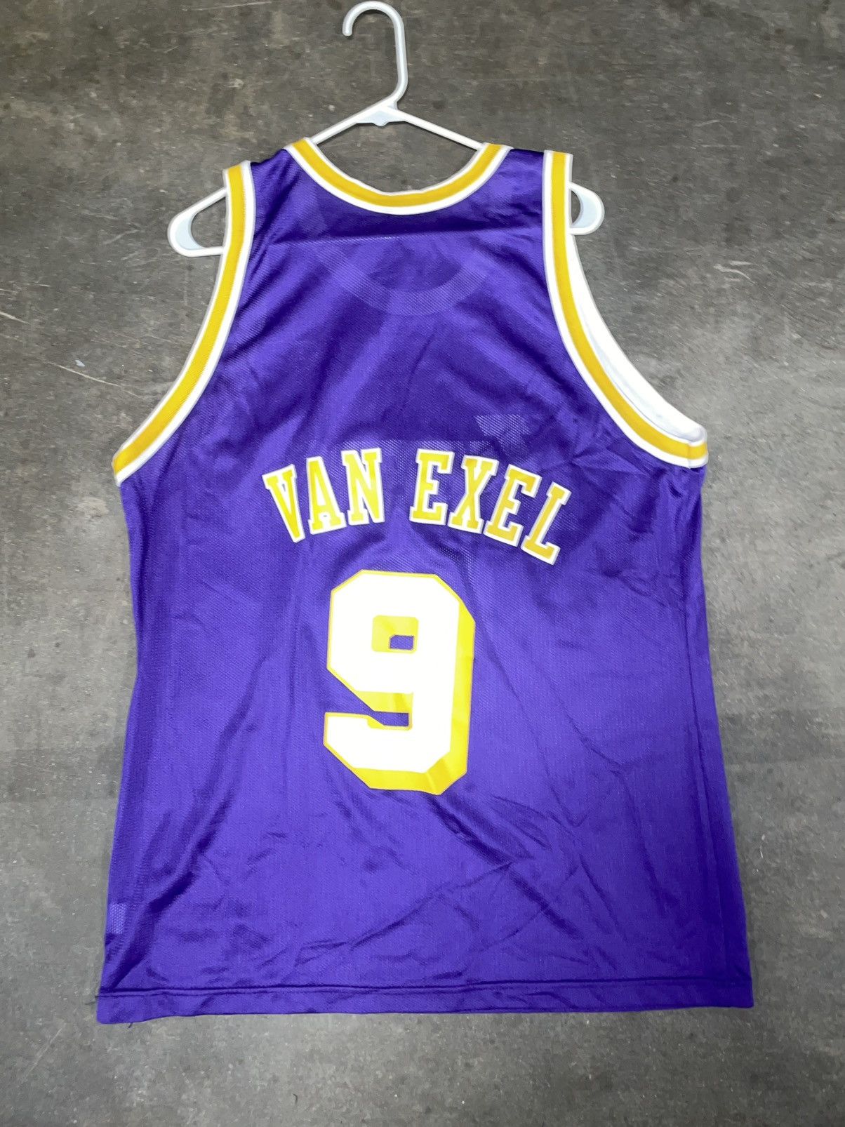 NBA VINTAGE NICK VAN EXEL LOS ANGLES LAKERS JERSEY size 48 Size US M / EU 48-50 / 2 - 1 Thumbnail