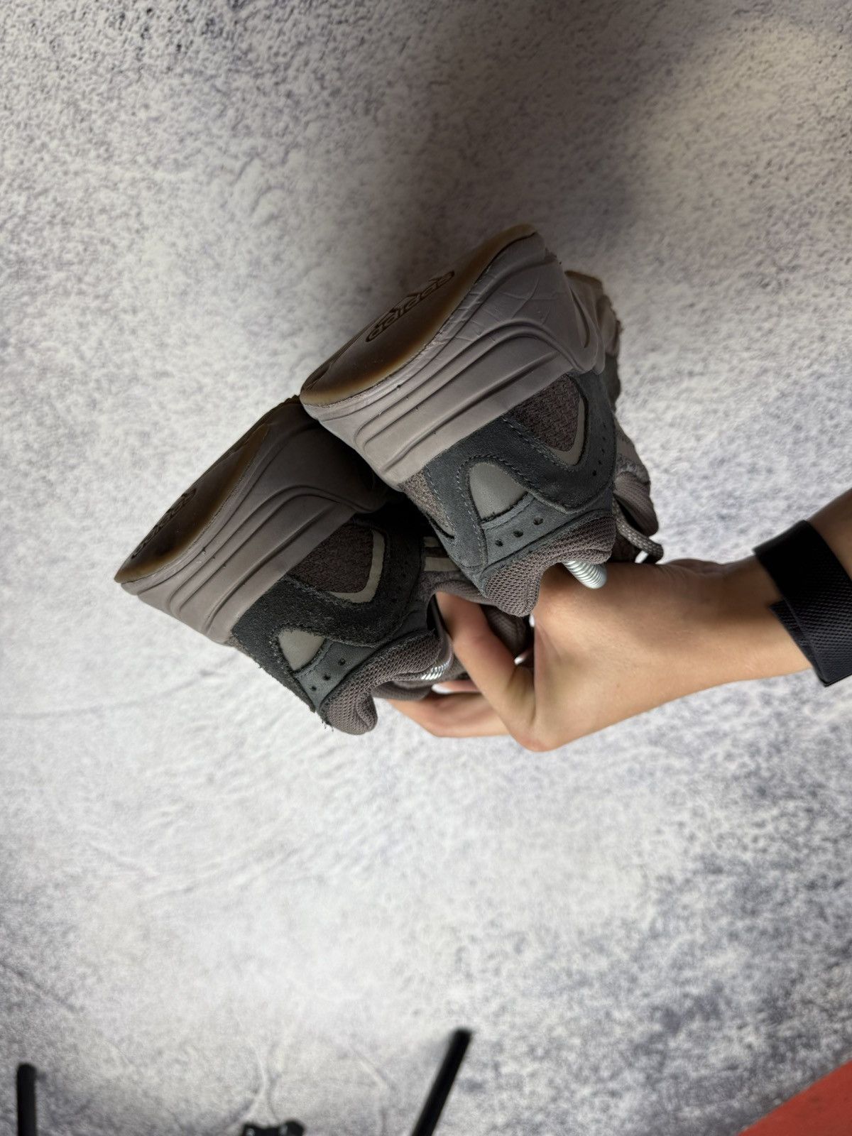 Adidas × Kanye West Adidas Yeezy Boost 700 v2 size 9 Size US 9 / EU 42 - 24 Thumbnail