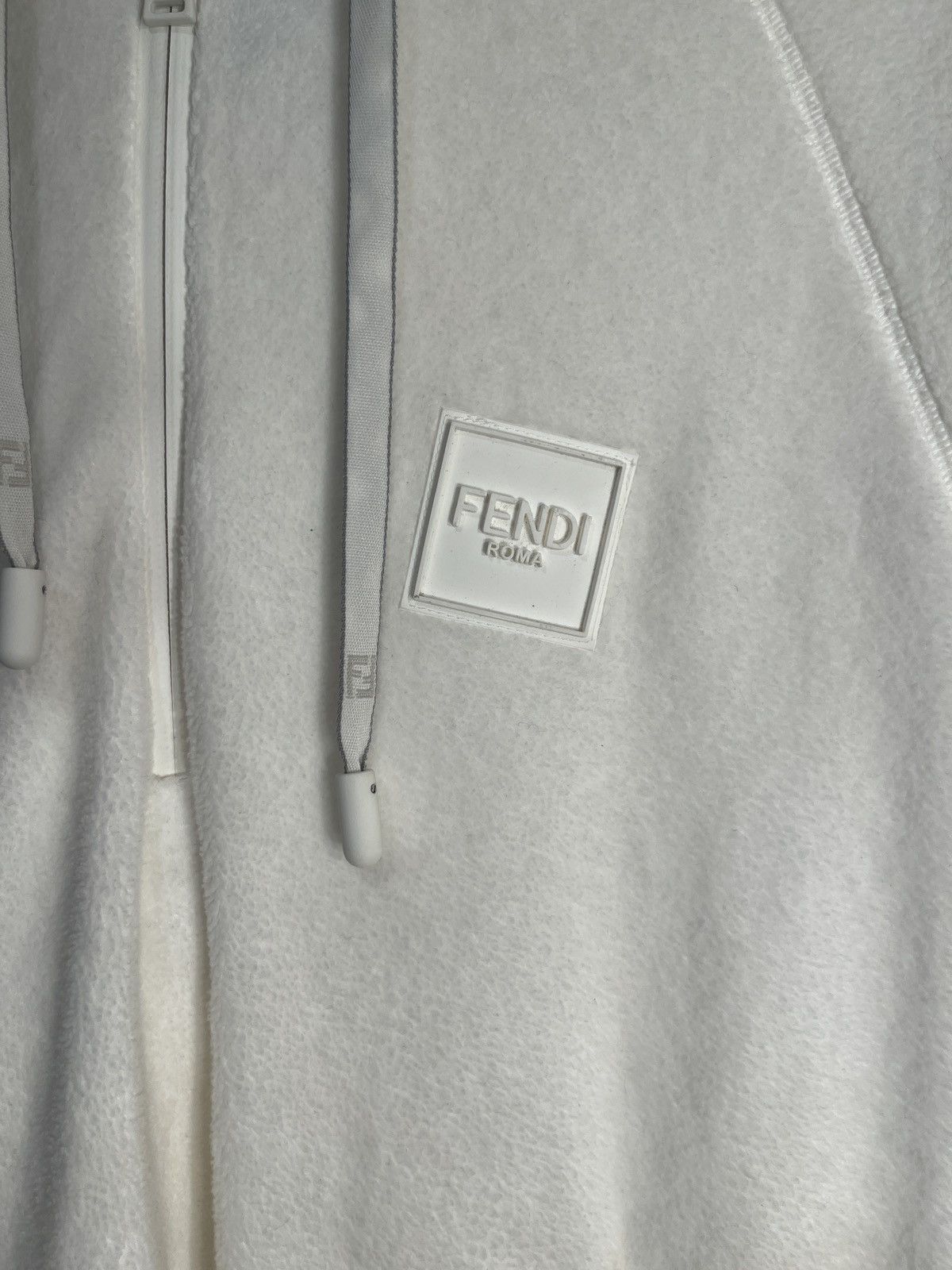 Fendi Fendi white furry quarter zip hoodie Size US XL / EU 56 / 4 - 3 Thumbnail