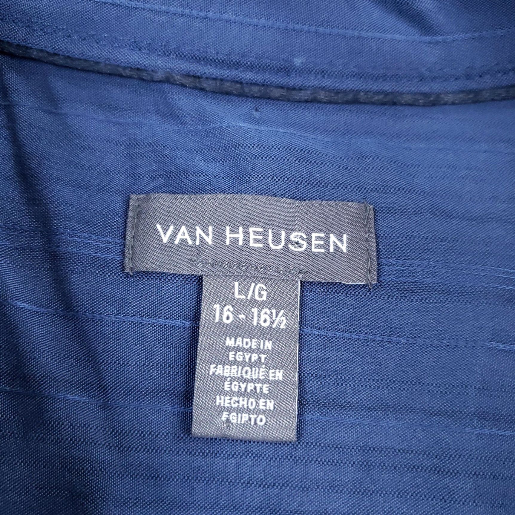 Van Heusen Van Heusen Shirt Mens Large Navy Air Sandwashed Classic Fit Short Sleeve Cooling Size US L / EU 52-54 / 3 - 5 Thumbnail