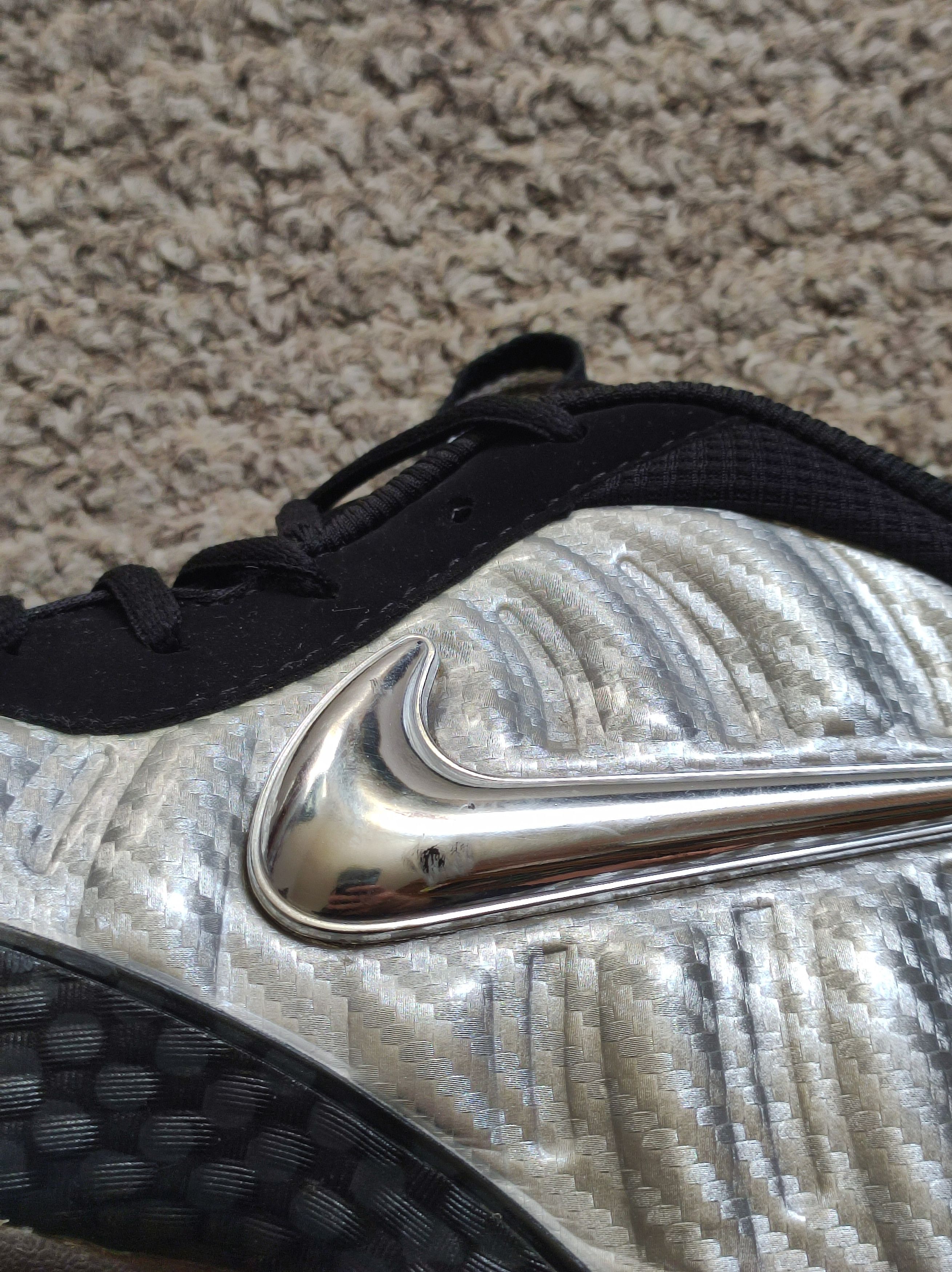 Hypebeast × Nike × Vintage Nike foamposite pro silver surfer US10 Size US 10.5 / EU 43-44 - 10 Thumbnail