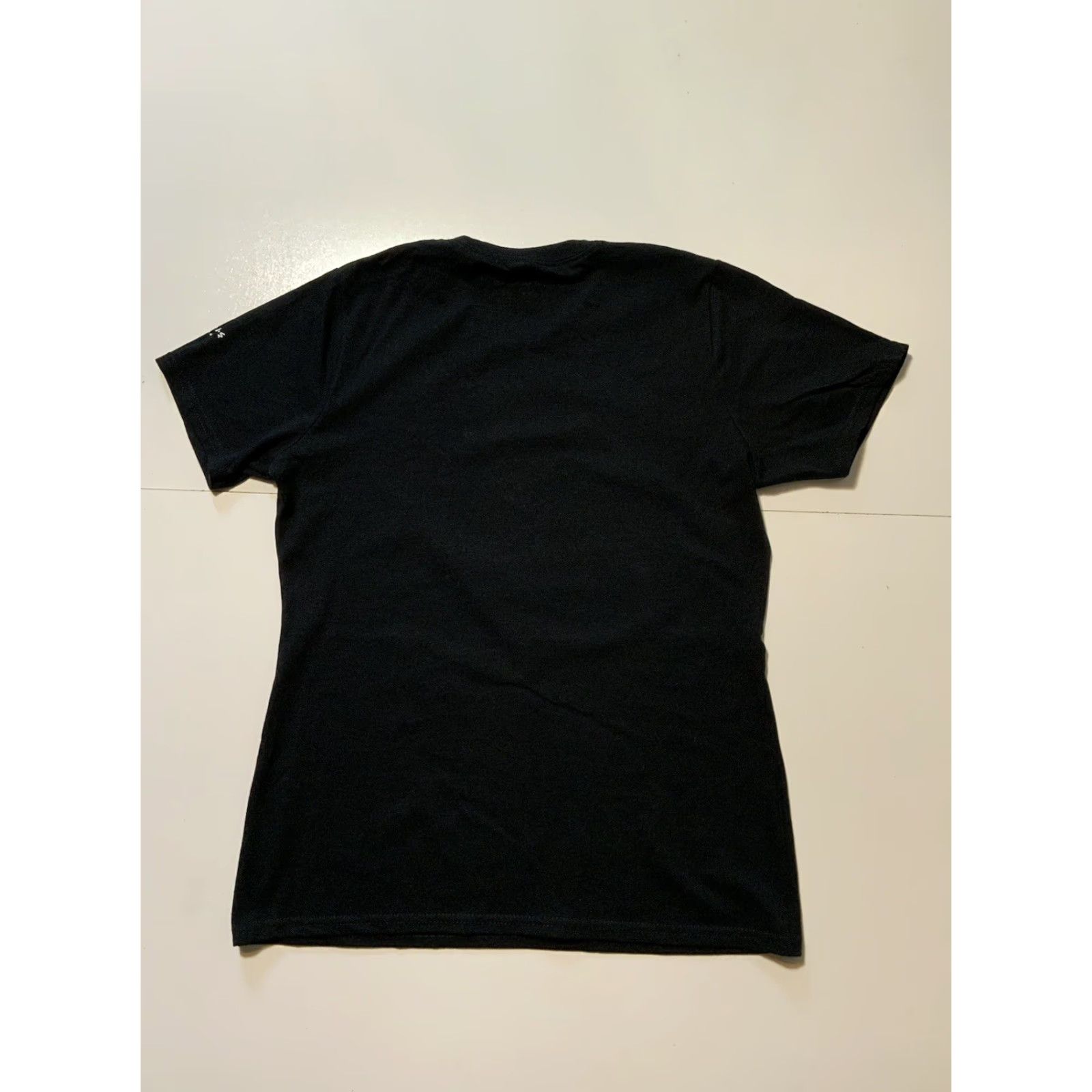 Port & Company VINTAGE Friends The Reunion Cast Collection Pivot Graphic Black T-Shirt Sz. M Mens Shirts M Black Friends Pivot Graphic"} Size US M / EU 48-50 / 2 - 2 Thumbnail