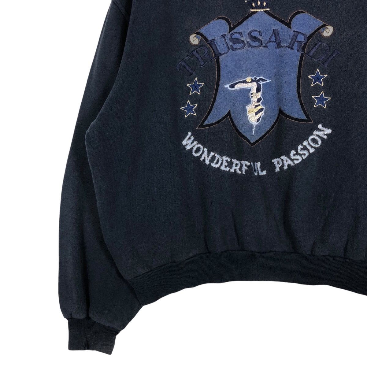 Japanese Brand × Trussardi × Vintage Vintage Trussardi Nice Design Sweatshirt Large Size US M / EU 48-50 / 2 - 3 Thumbnail