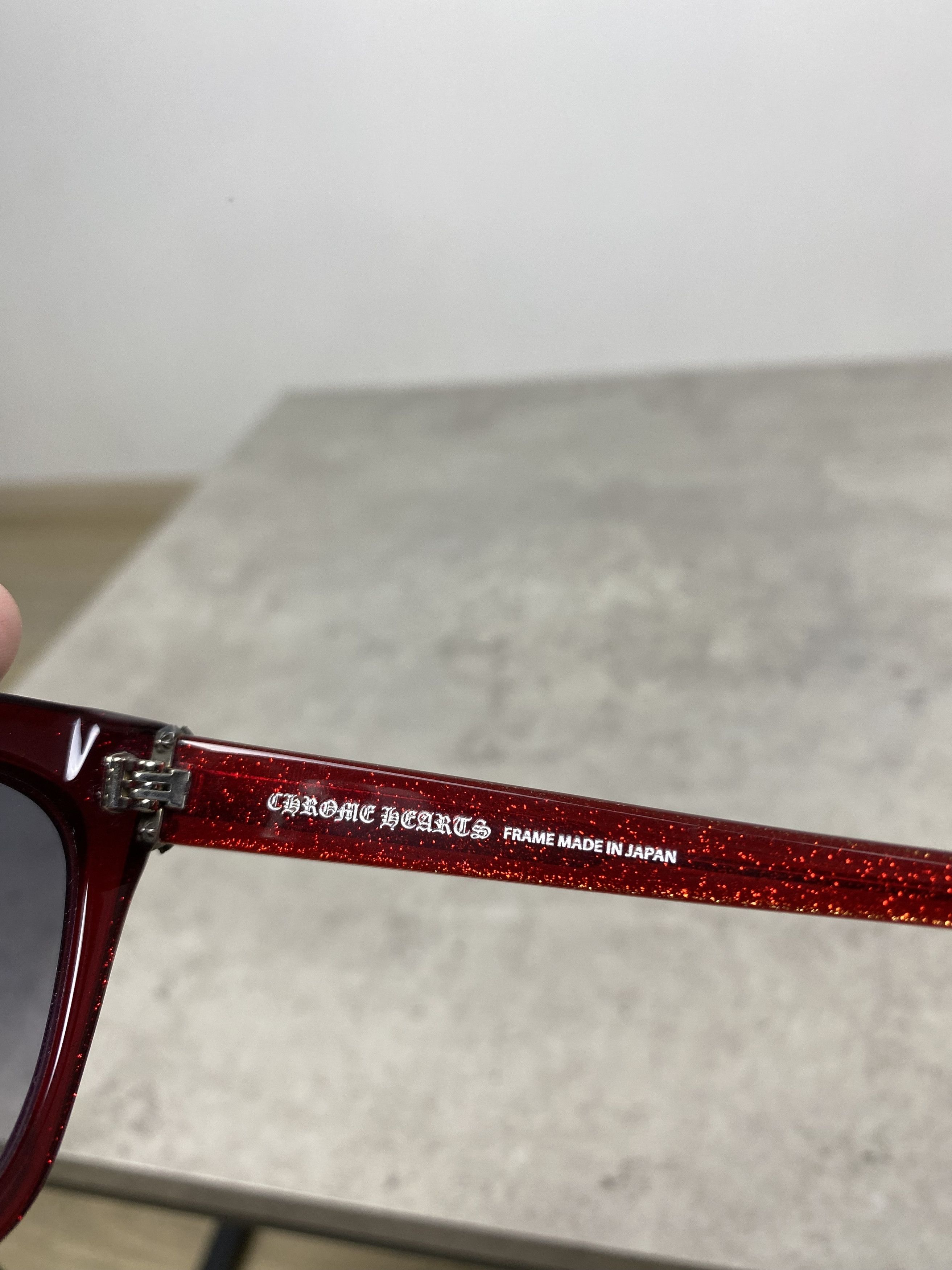 Chrome Hearts Chrome Hearts GLITTER GOO II RCRYS Sunglasses Red Size ONE SIZE - 8 Thumbnail