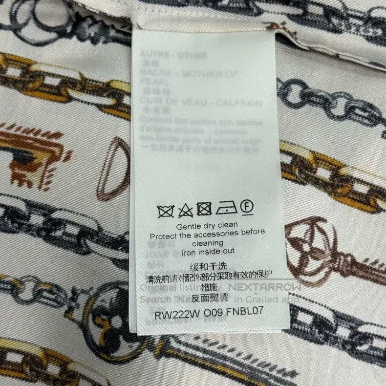 Louis Vuitton Louis Vuitton White cord pattern mulberry silk shirt Size XS / US 0-2 / IT 36-38 - 6 Thumbnail