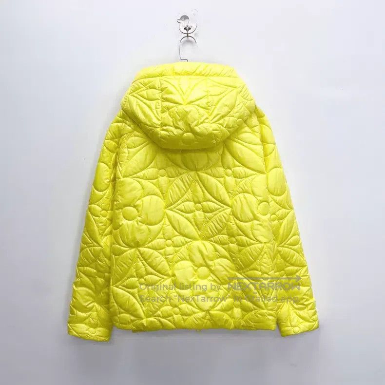 Louis Vuitton Louis Vuitton Lemon yellow quilted embossed embossed large Size US L / EU 52-54 / 3 - 2 Thumbnail