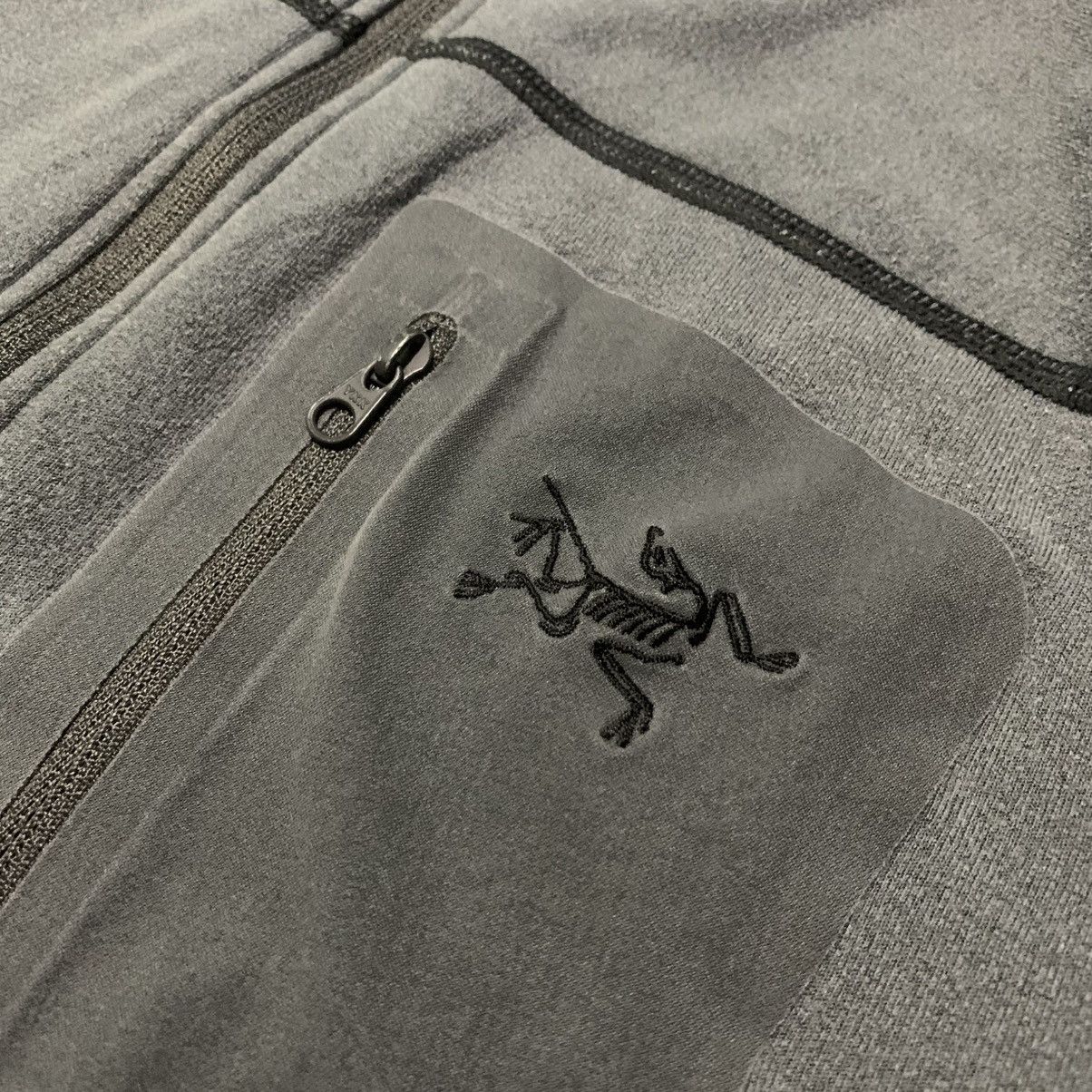 Arc'teryx Arc’teryx Leaf Rho AR Zip Neck Size US M / EU 48-50 / 2 - 5 Thumbnail