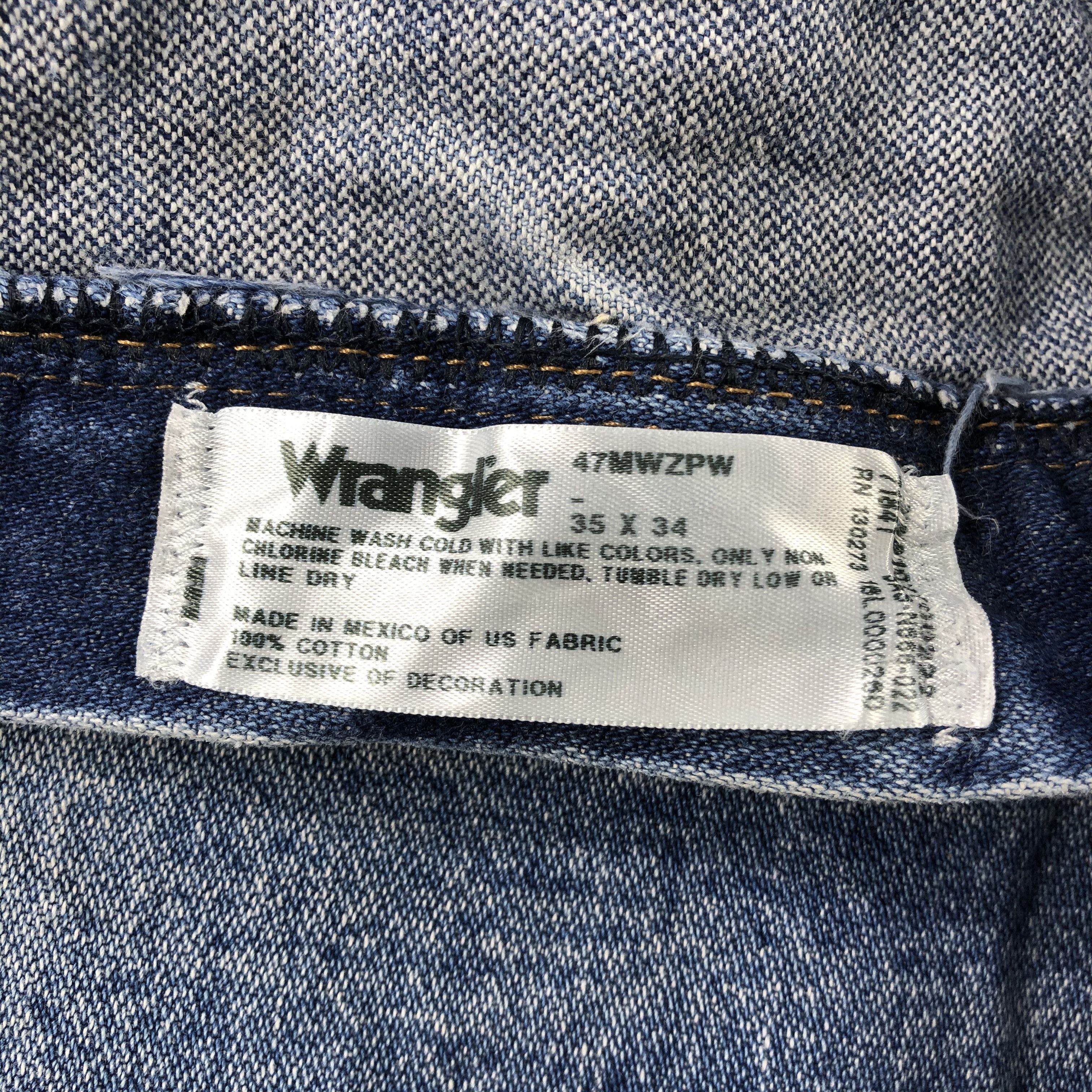 Vintage Vintage Blue Wash Wrangler Jeans-J2296 Size US 35 - 9 Thumbnail