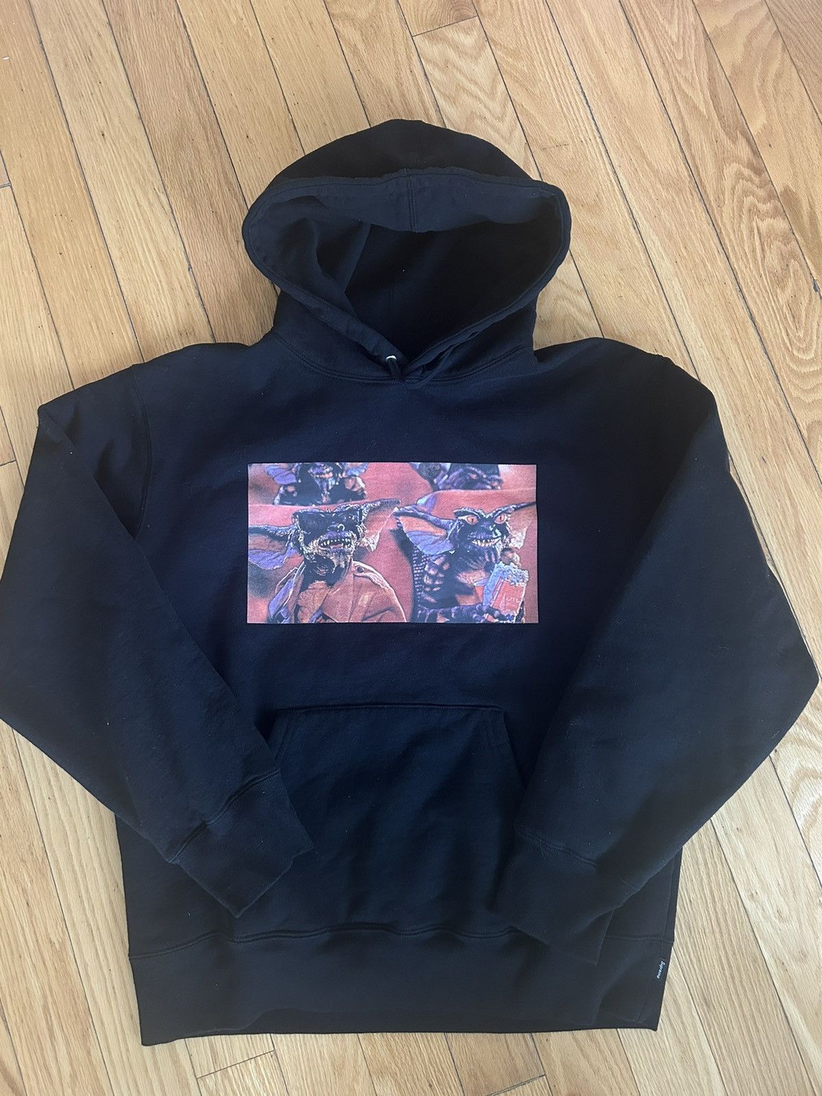 Supreme Gremlins Hooded Sweart Shirt Supreme Gremlins Hooded
